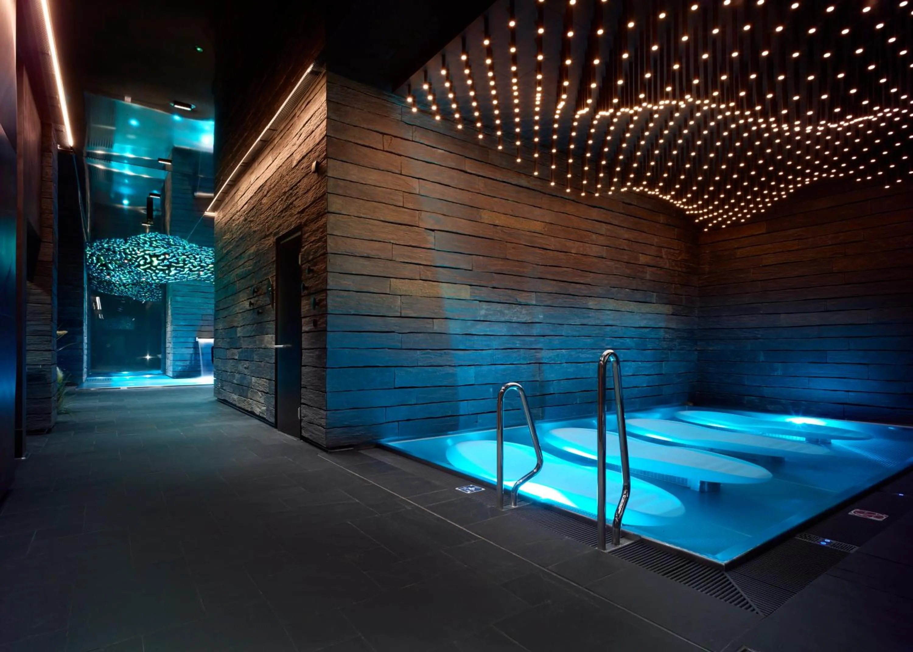 Hot Tub in Resort Čapí Hnízdo