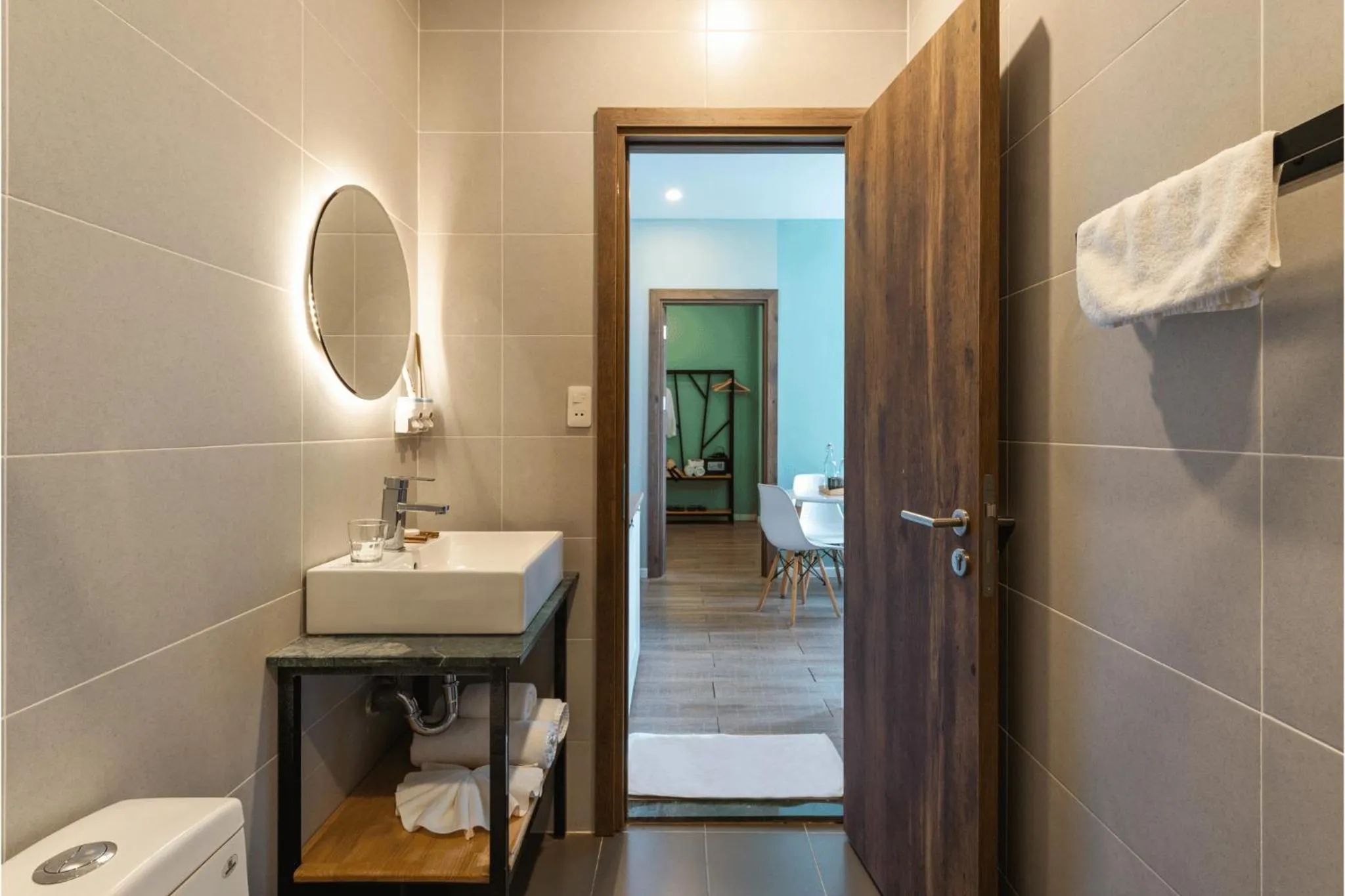 Toilet in Leaf Hotel Phu Quoc