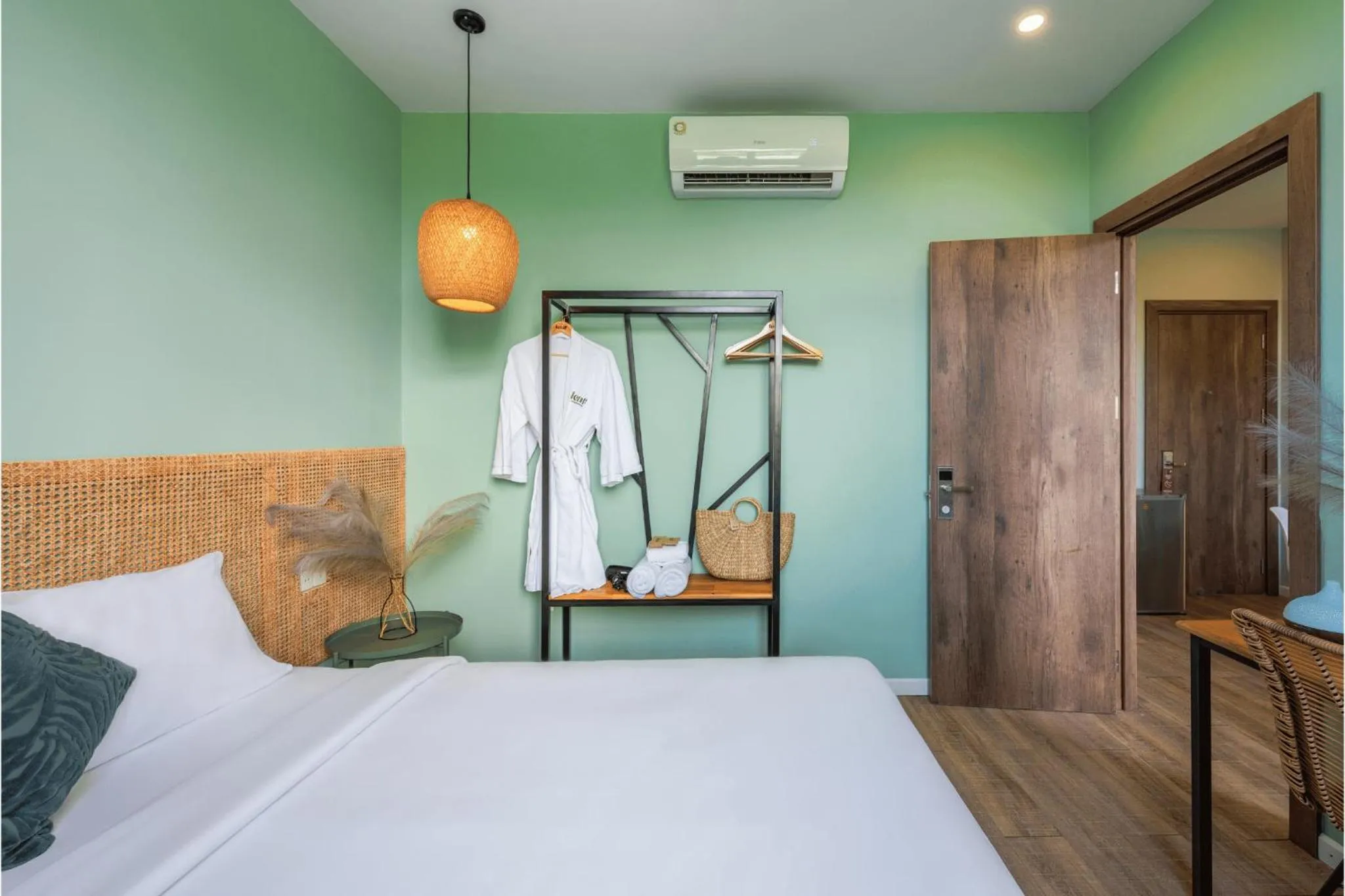 Bed in Leaf Hotel Phu Quoc