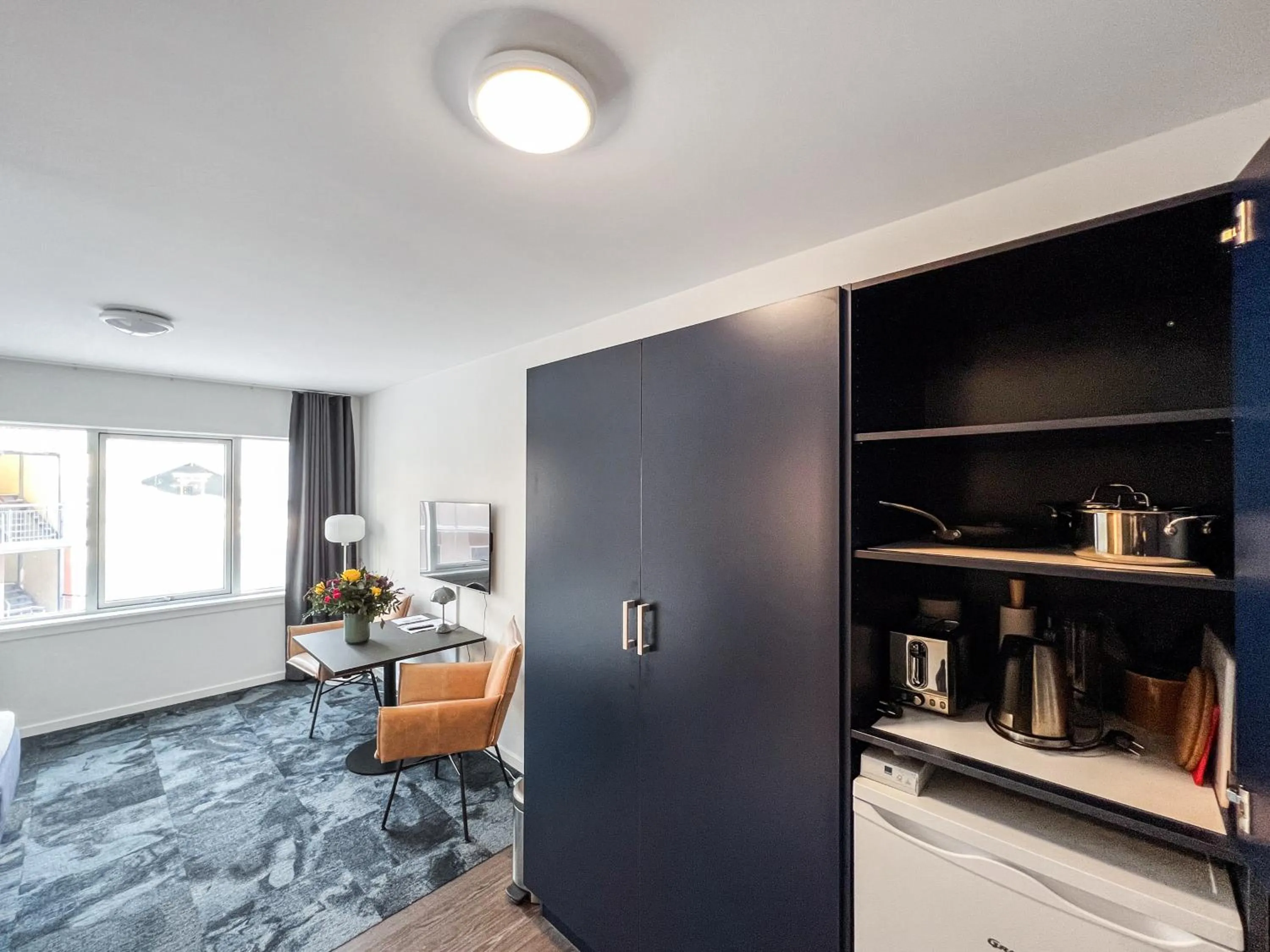 Kitchen or kitchenette in Hotel Nordbo