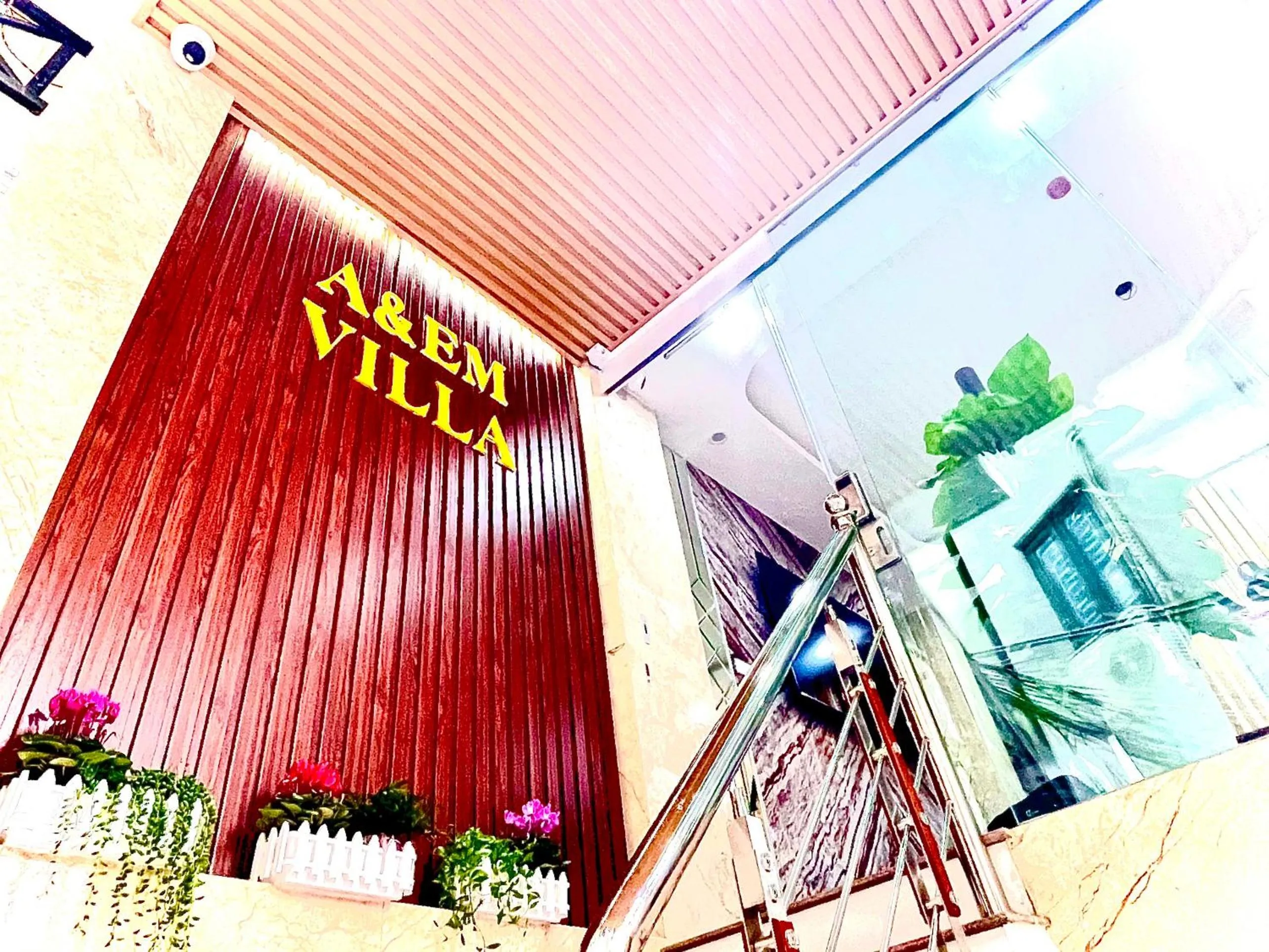 Facade/entrance in A&EM VILLA