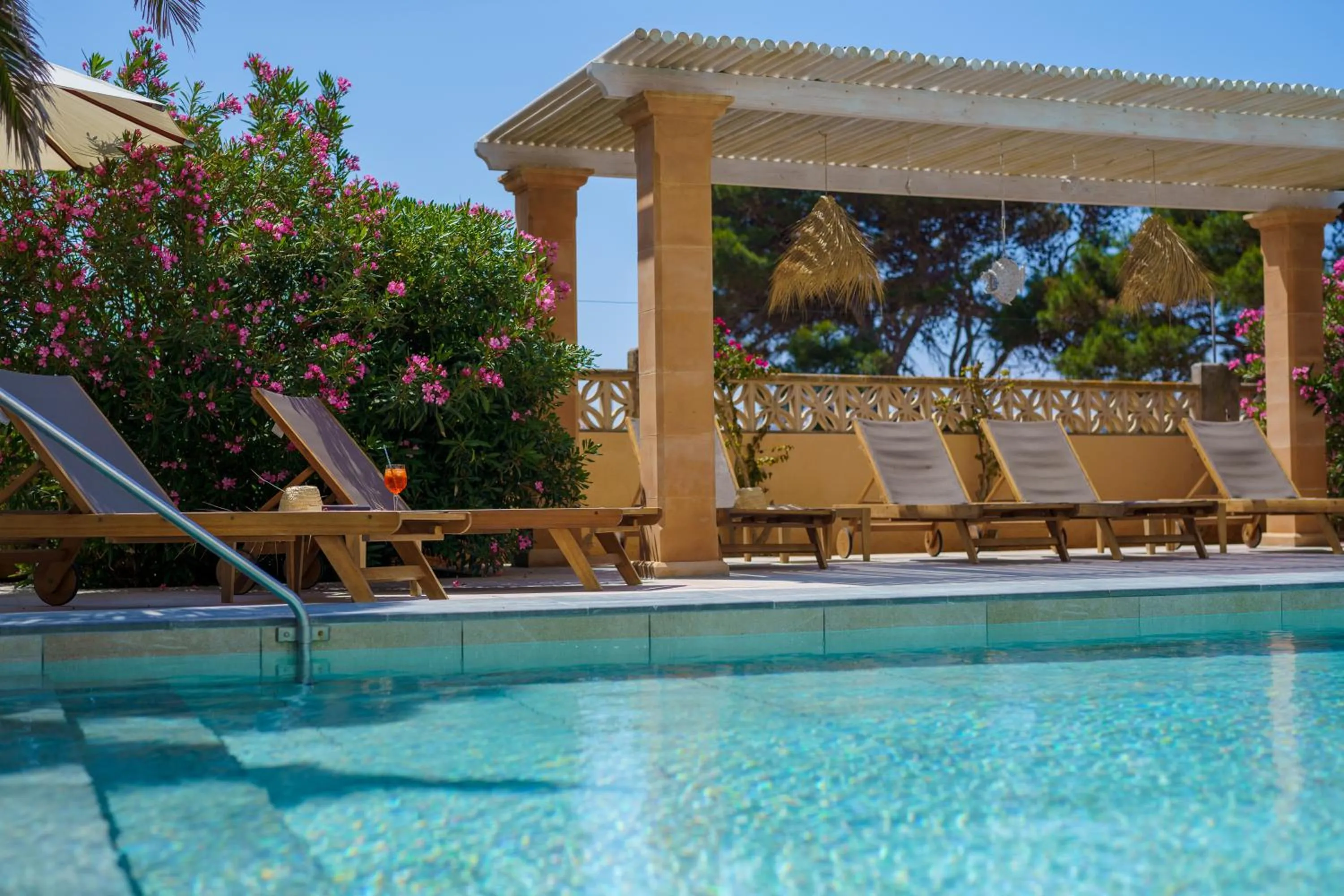 Swimming pool in Apartaments Andreas