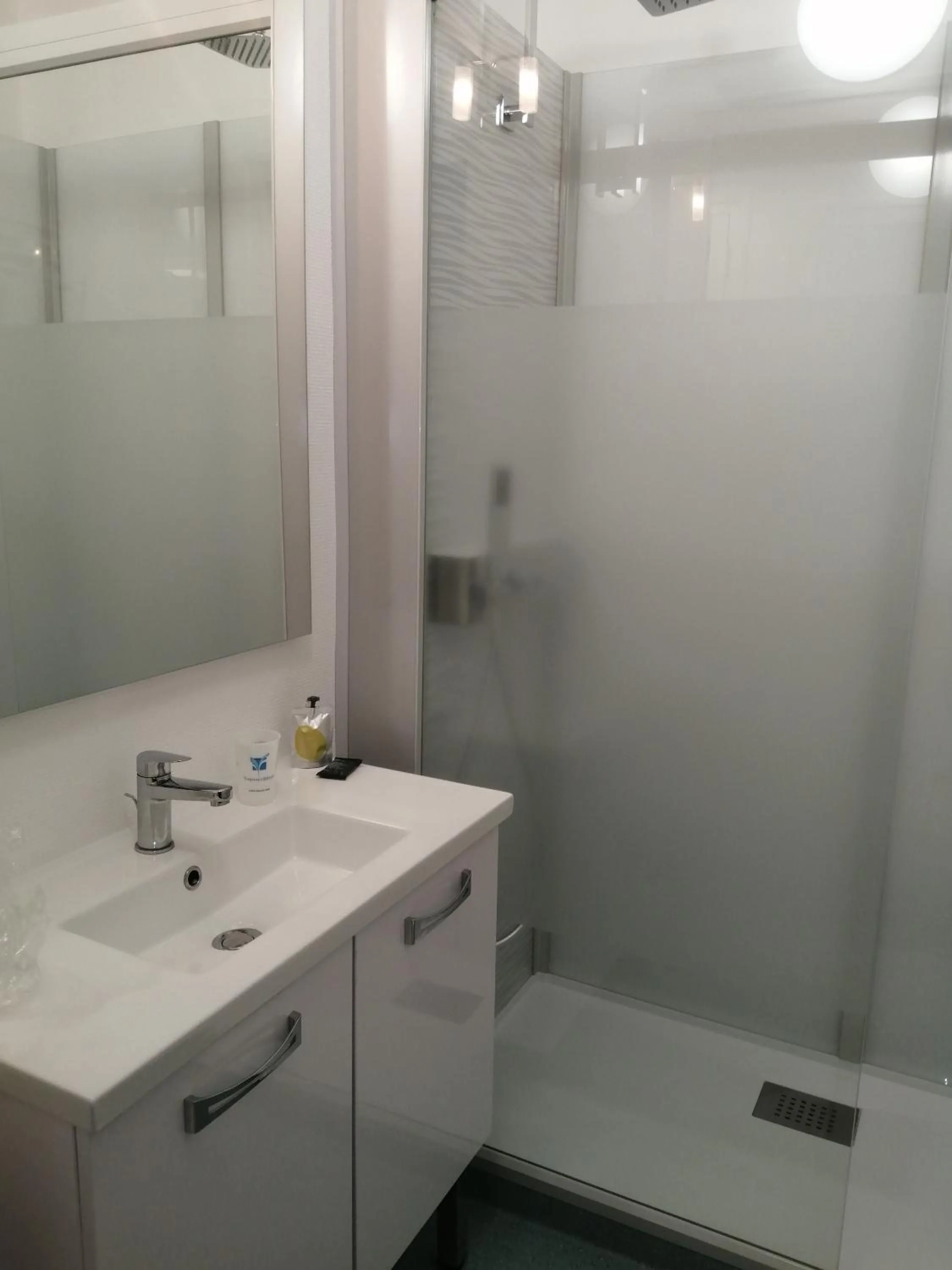 Bathroom in Thermotel