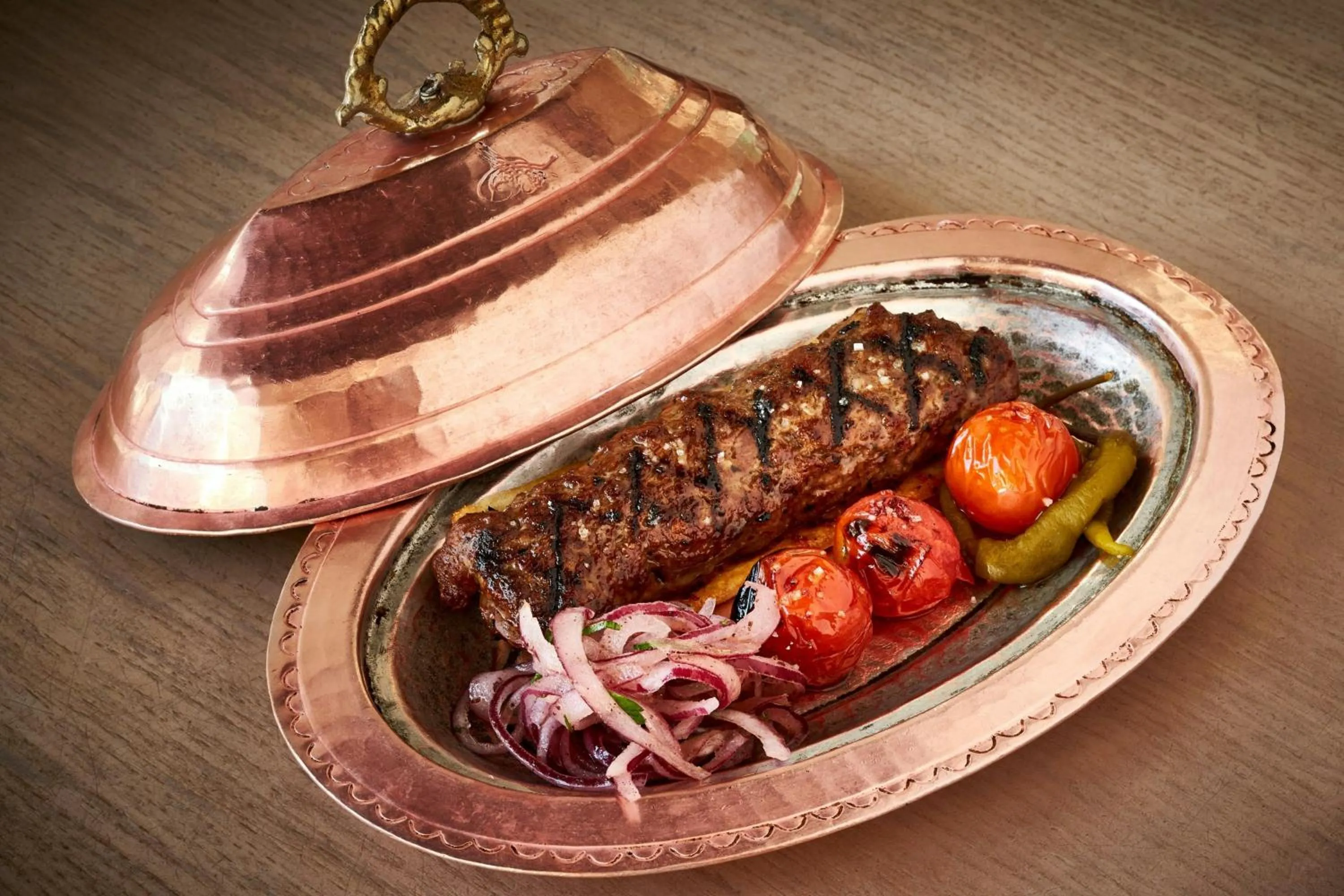 Restaurant/places to eat in W Nashville