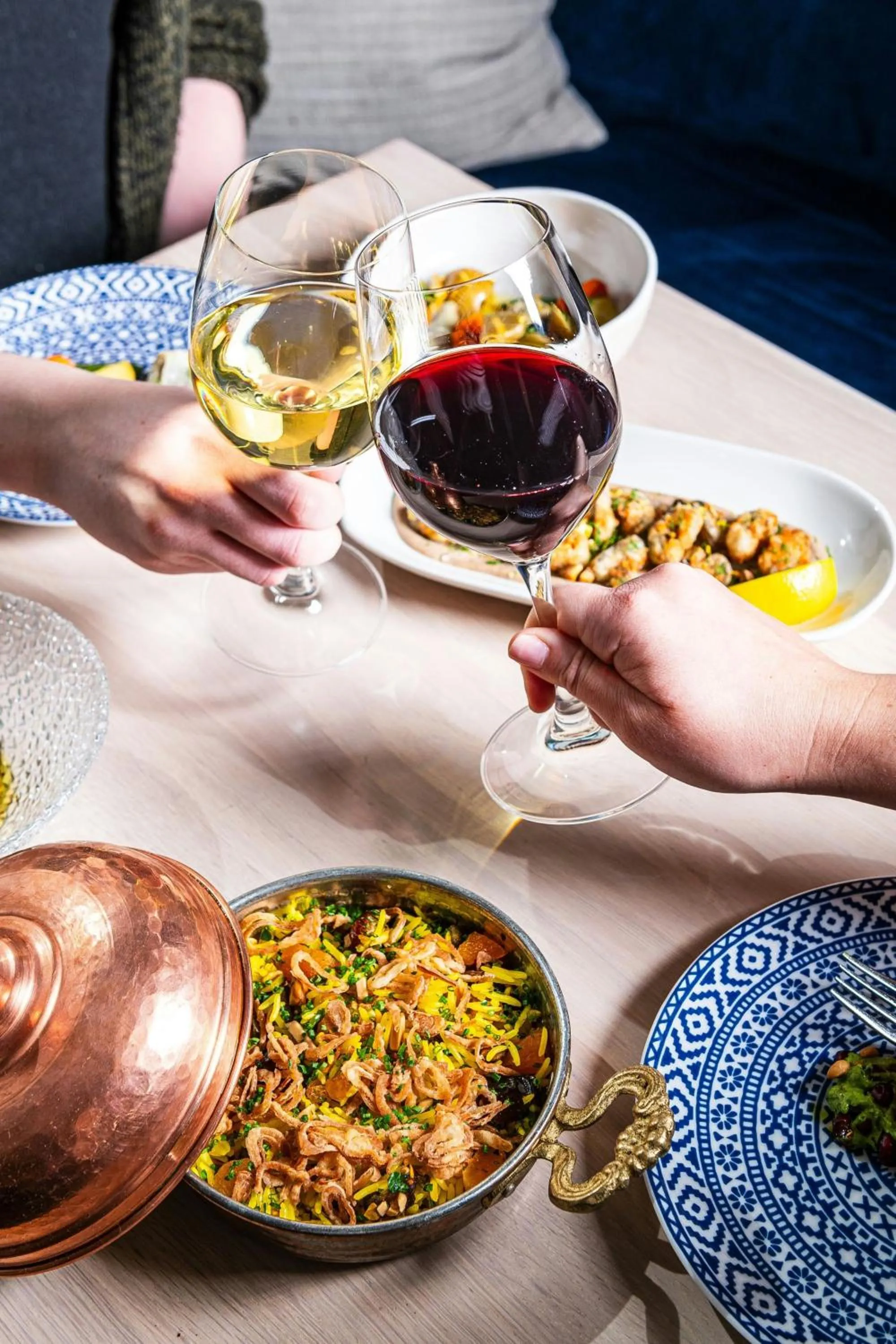 Restaurant/places to eat in W Nashville