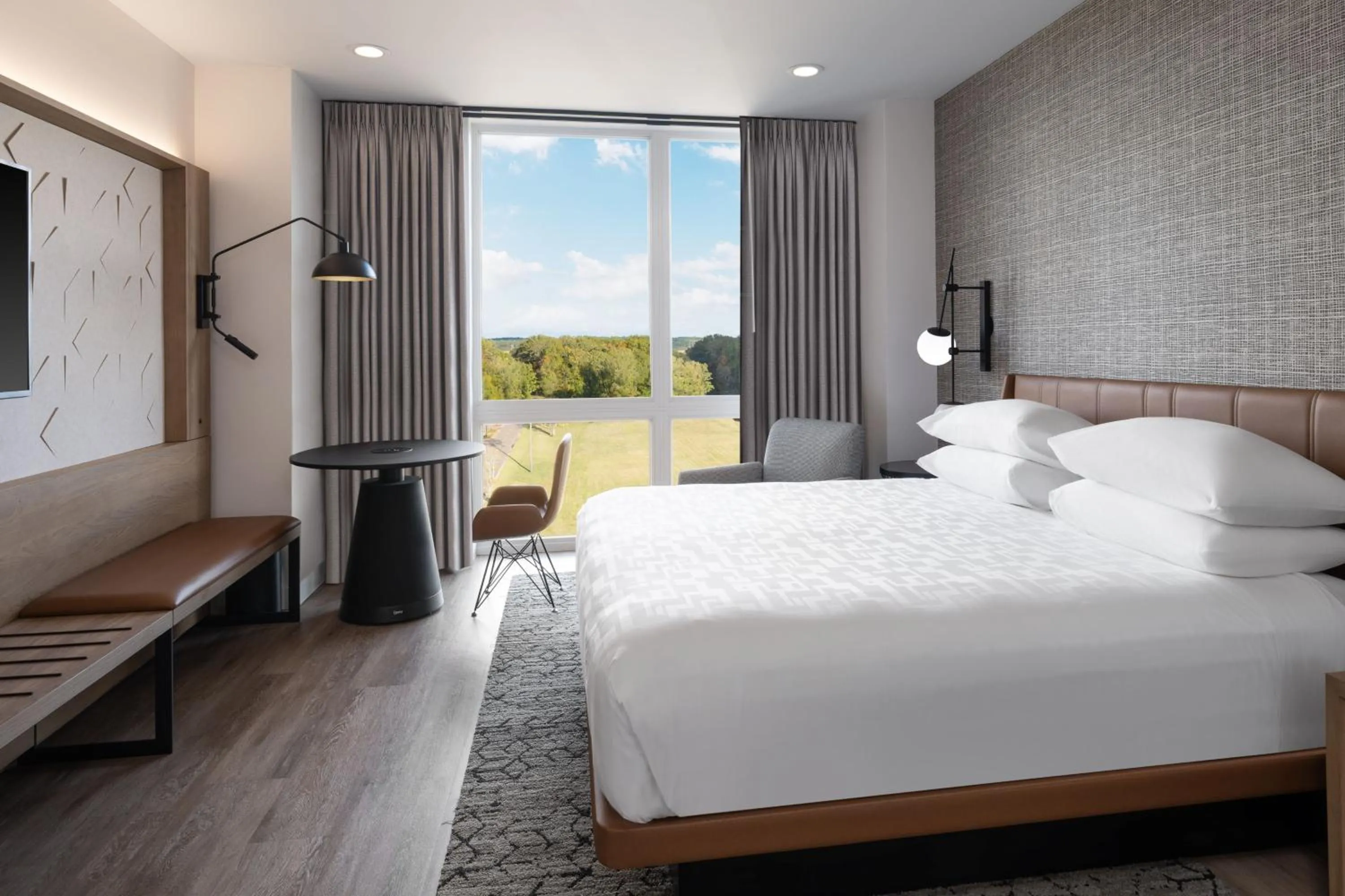 Bedroom, Bed in Sheraton Flowood The Refuge Hotel & Conference Center