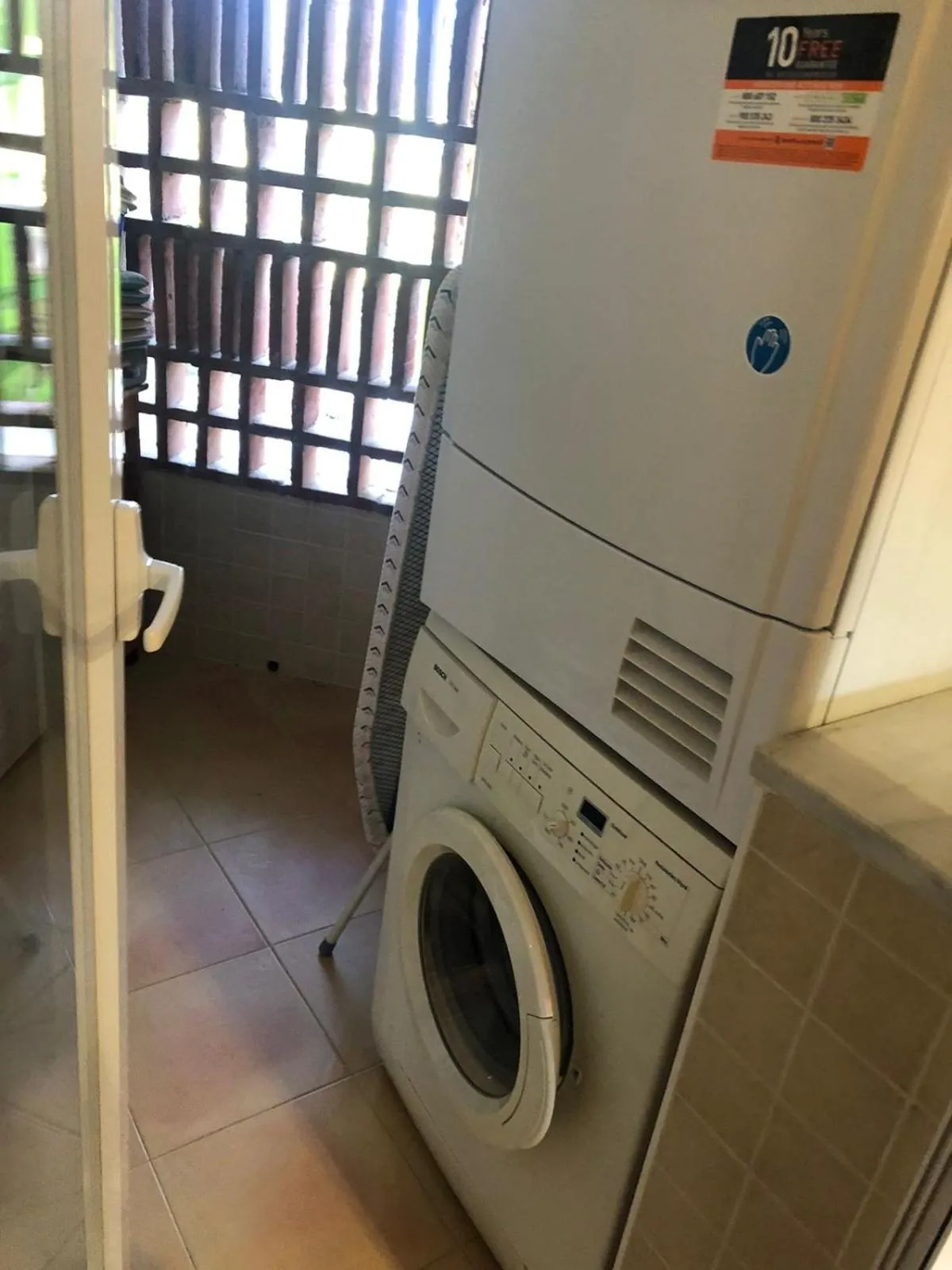 washing machine in Superior 3BR GolfLA Apartment Minutes from Puerto Banus & Marbella