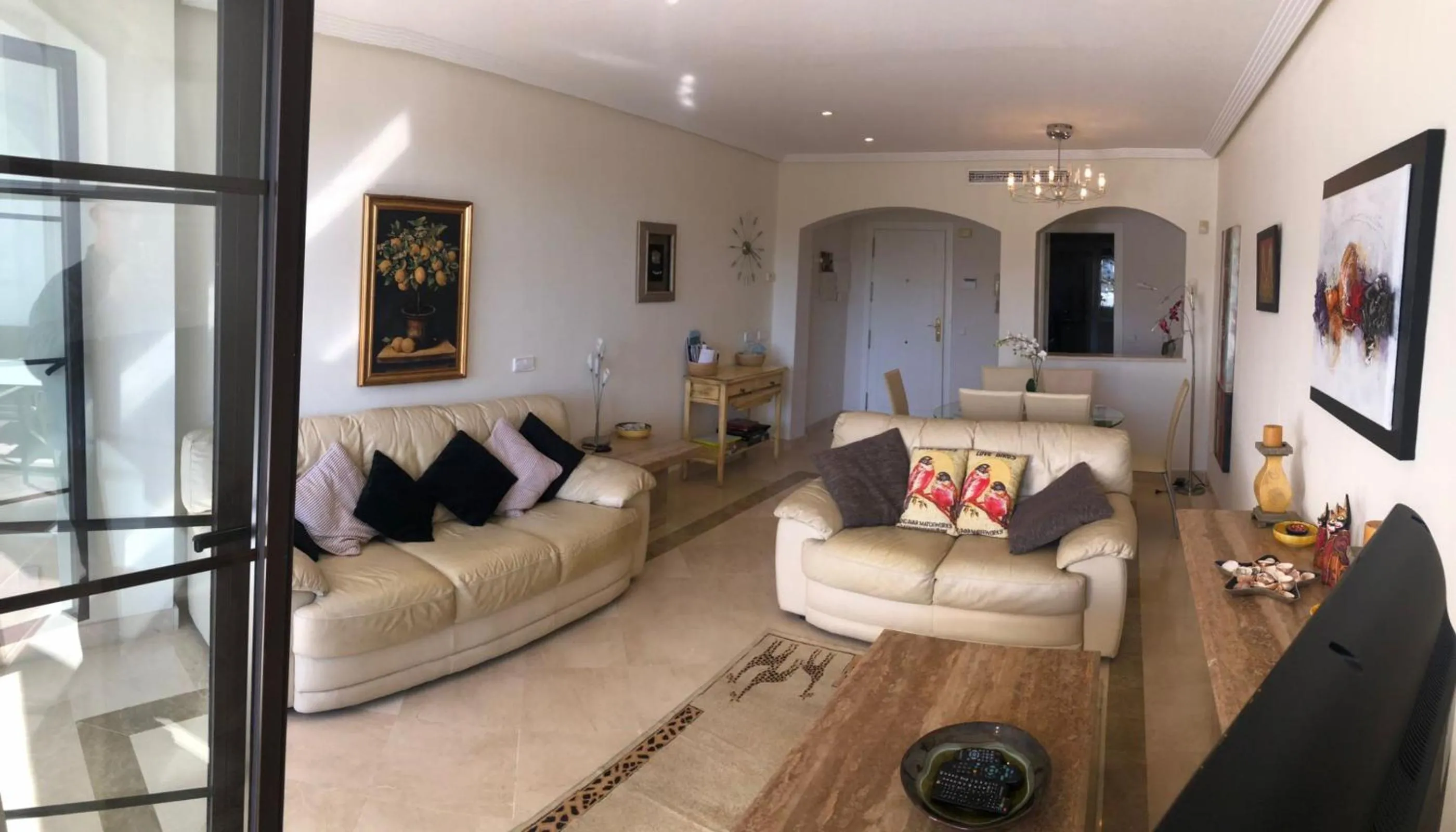 Living room in Superior 3BR GolfLA Apartment Minutes from Puerto Banus & Marbella