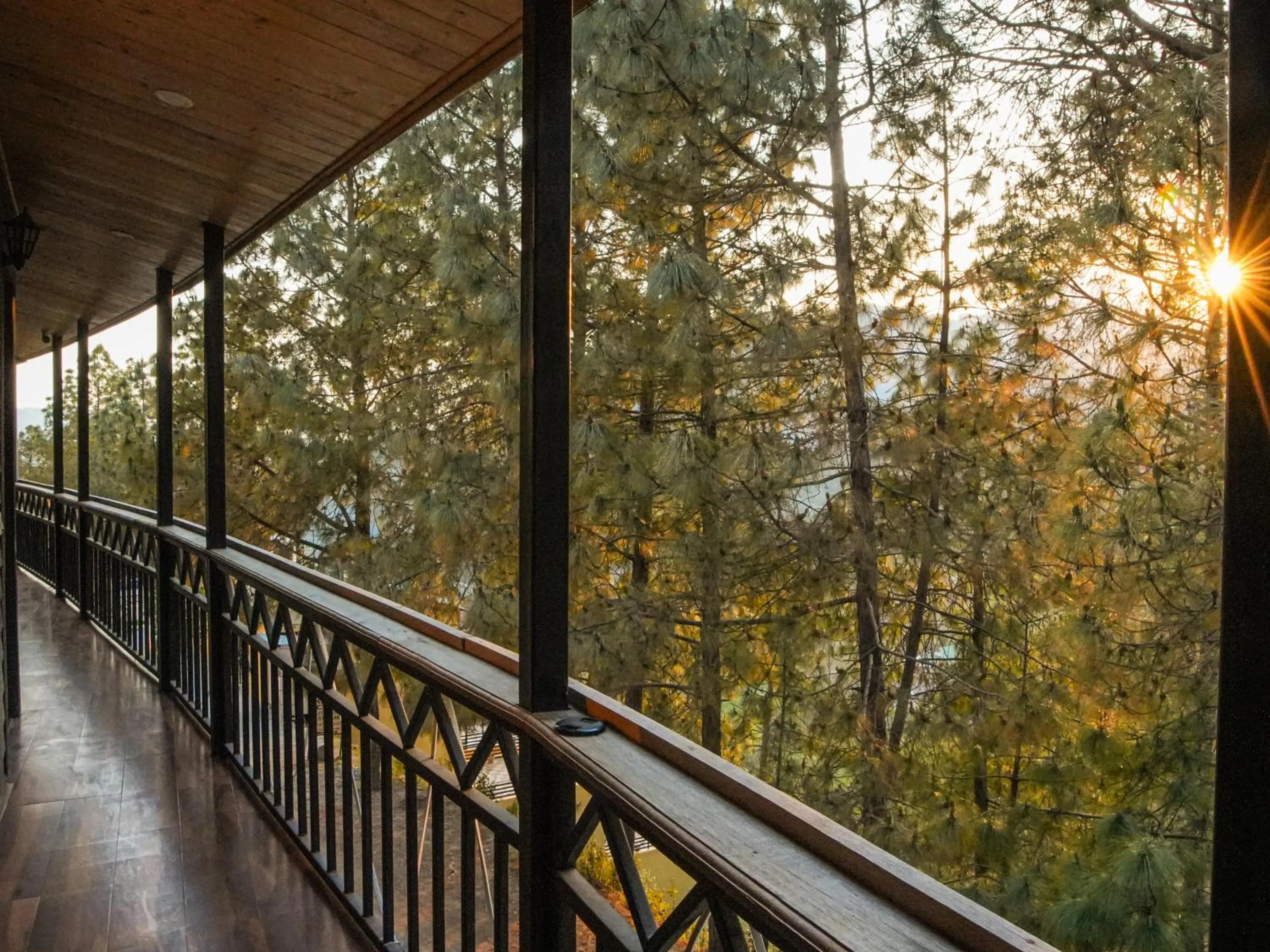 Balcony/Terrace in THEHIMALAYANLIVING WHISTLING PINES