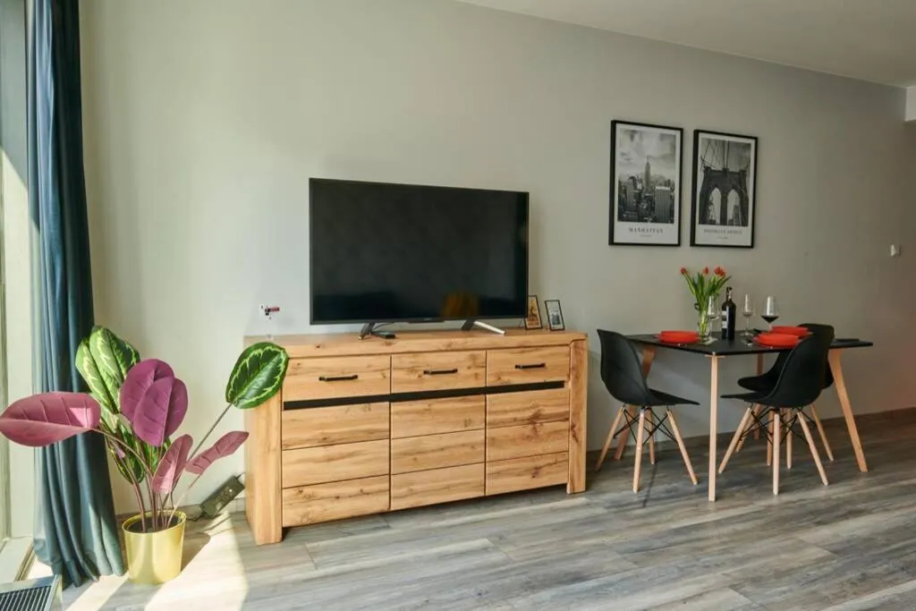Living room in EASY RENT Apartments - Crystal, Centrum Free Parking 24h Check-in
