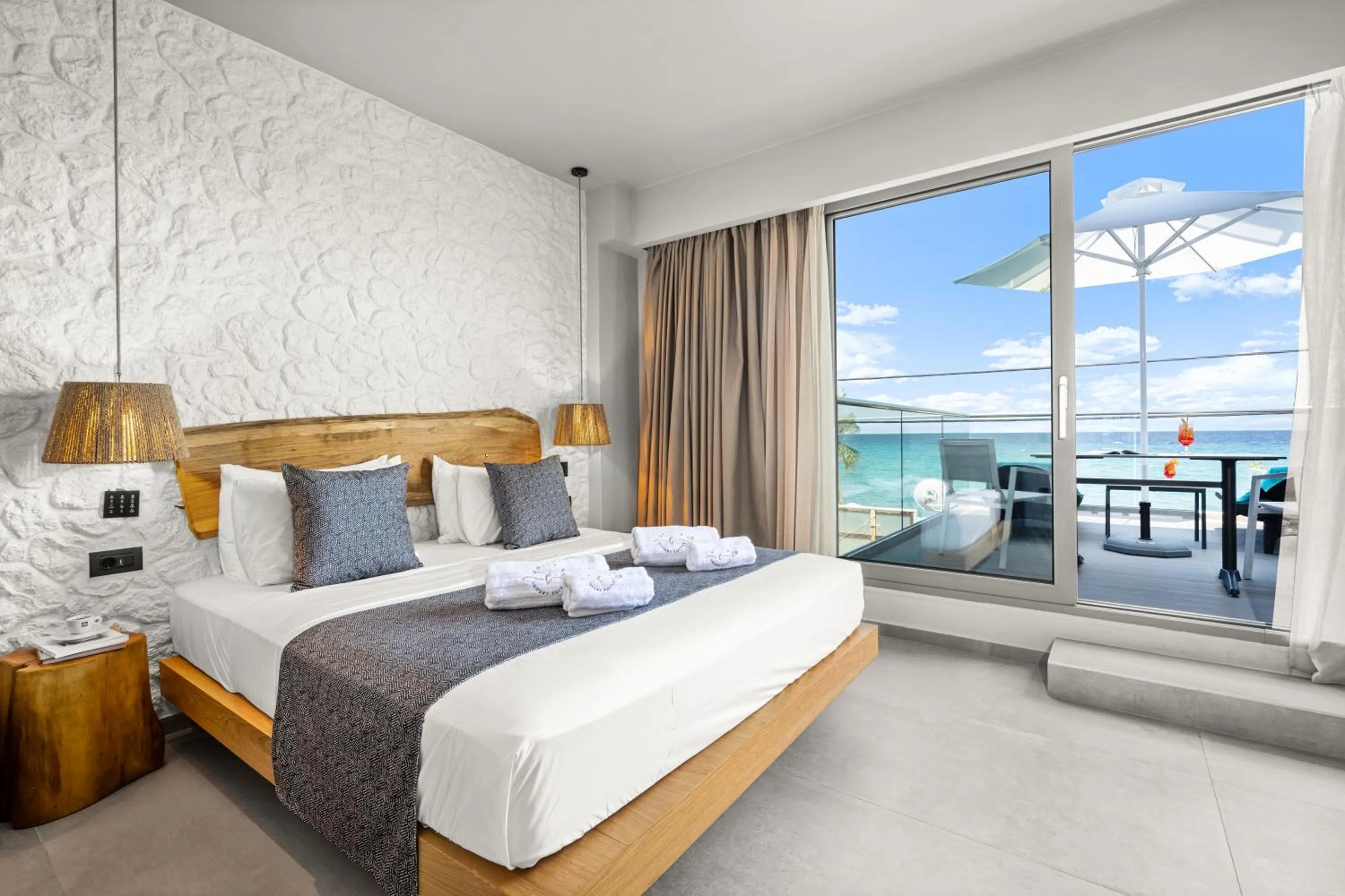 Photo of the whole room, Bed in Emily's Luxury Suites