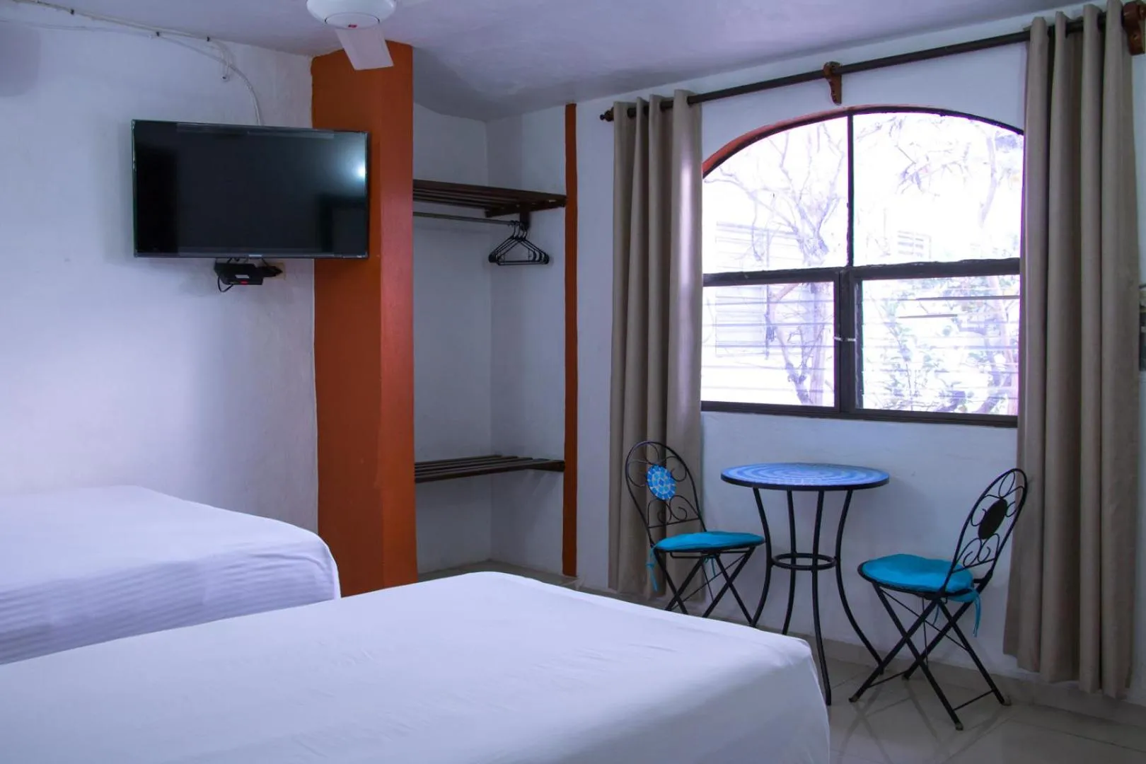 Bed in Hotel Posada del Angel