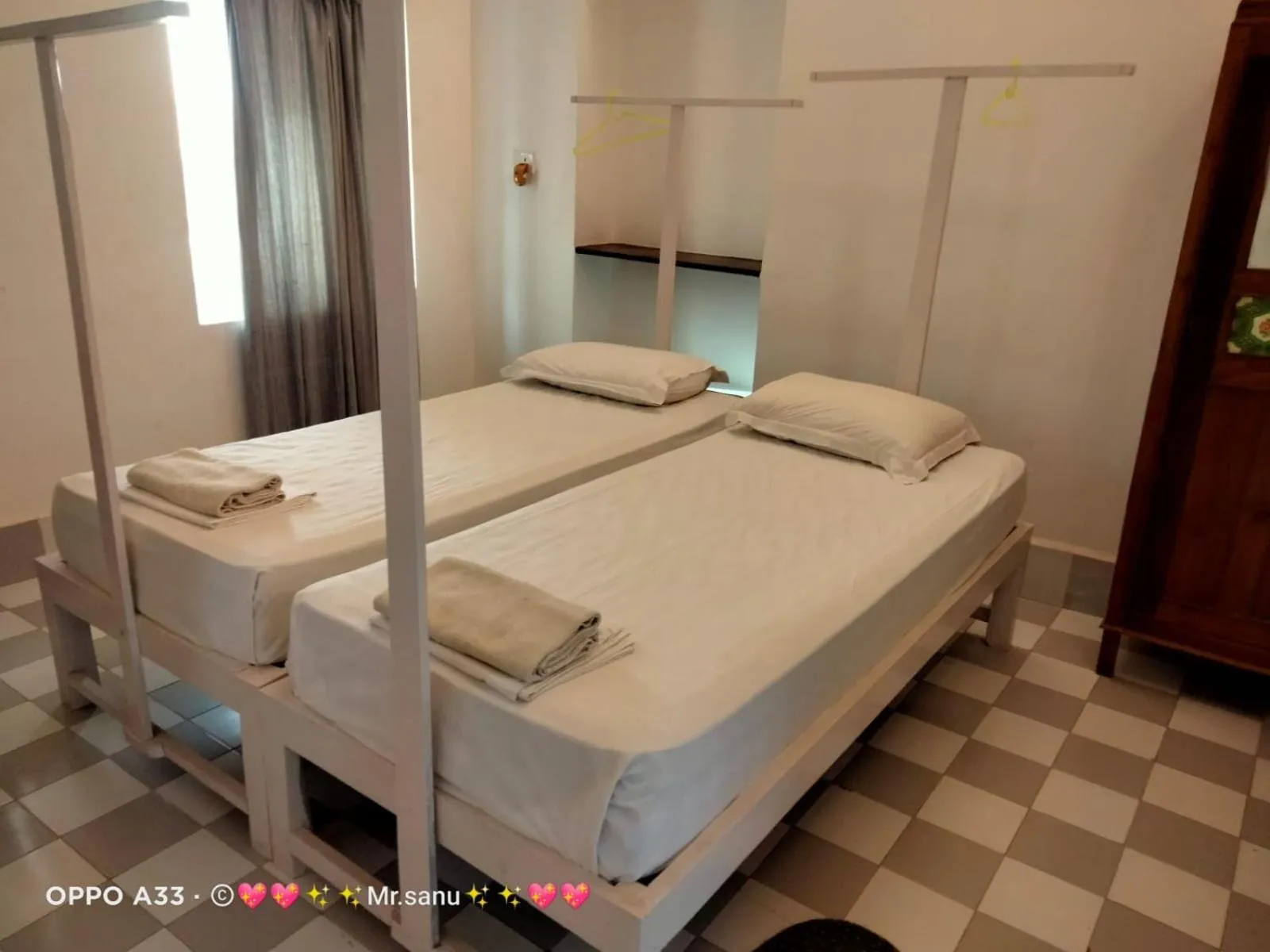 Photo of the whole room, Bed in Z Hotel