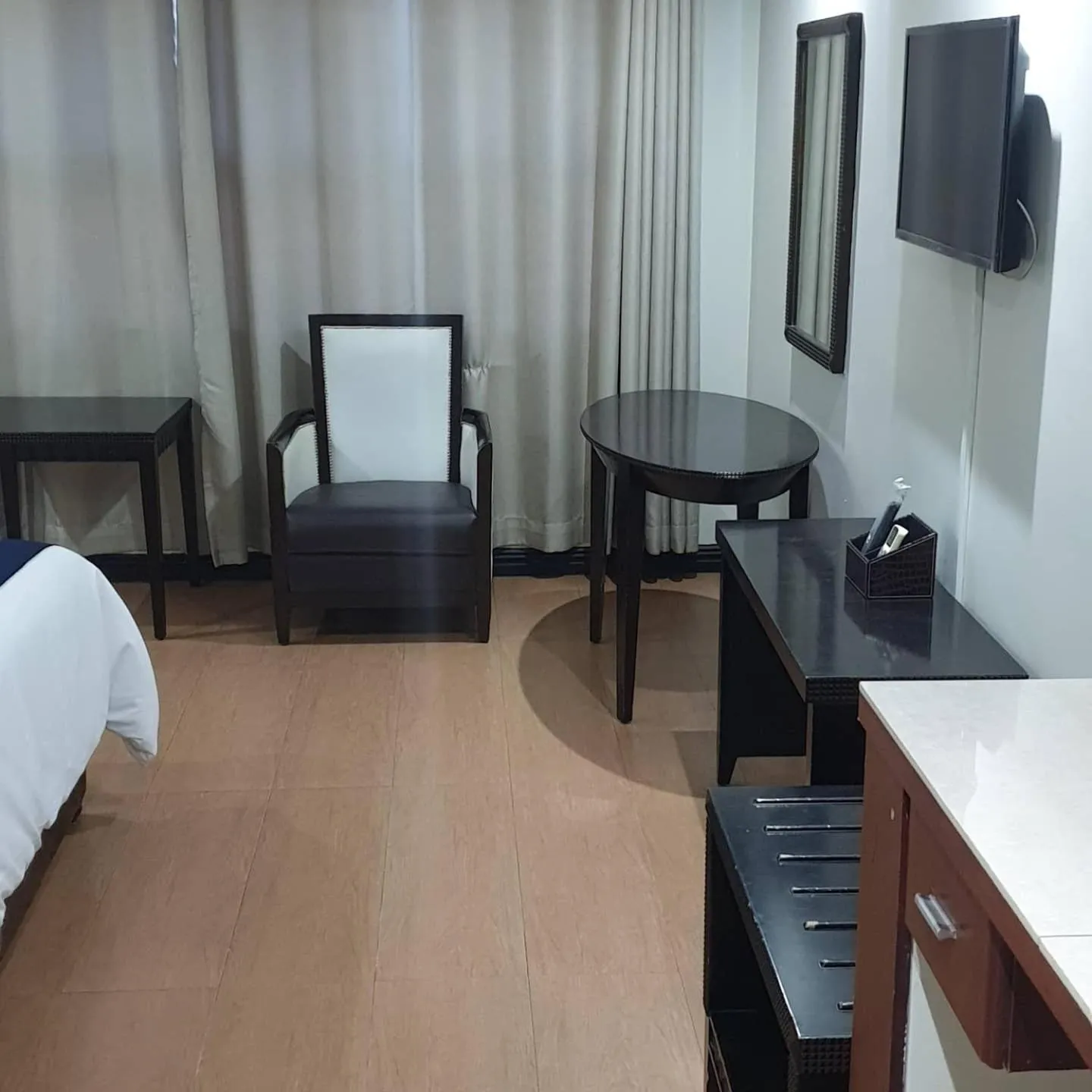 Bedroom in Al Hamra Hotel Durban
