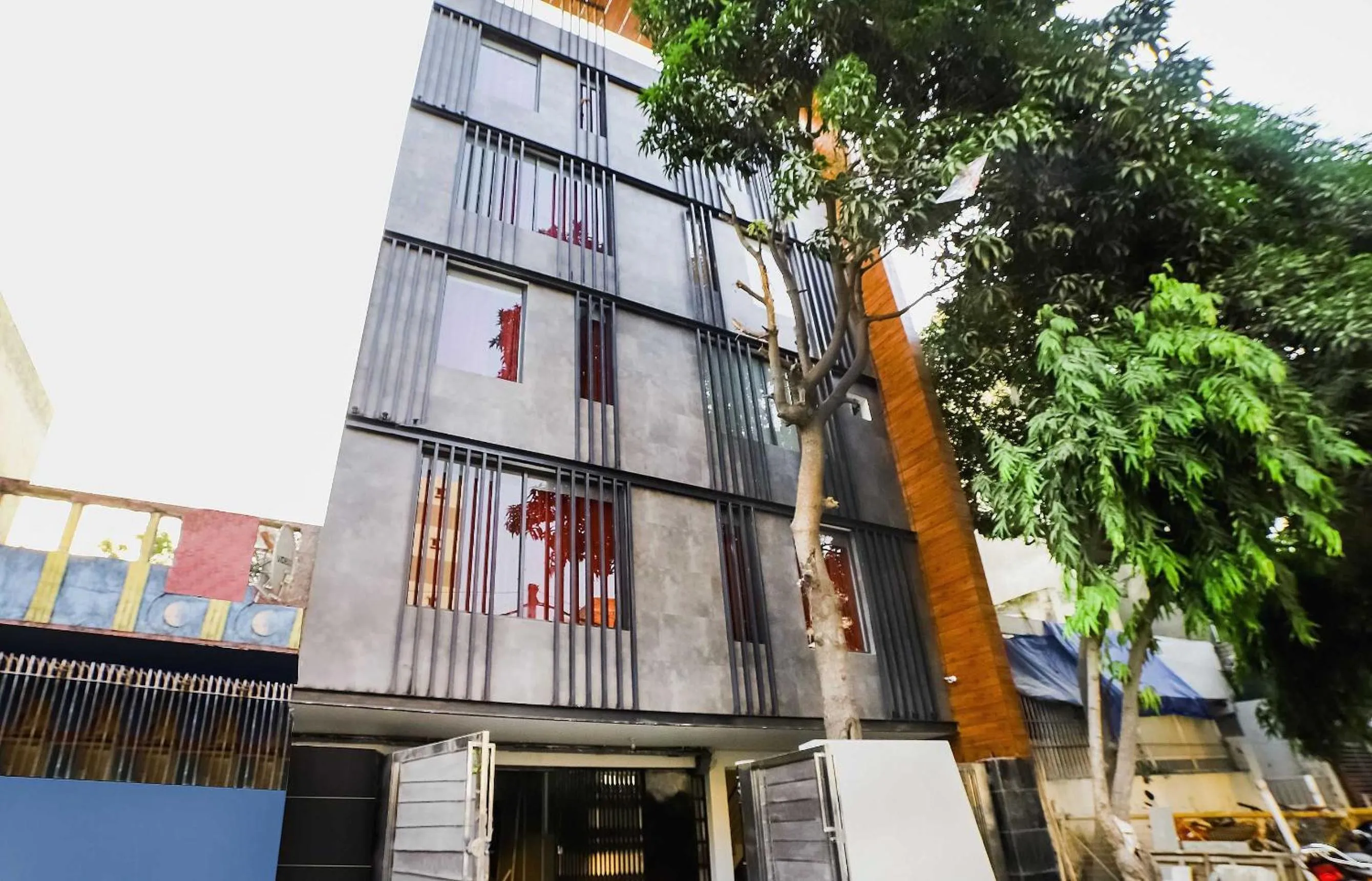 Facade/entrance in Hotel O Ashirwad home Near Pitampura