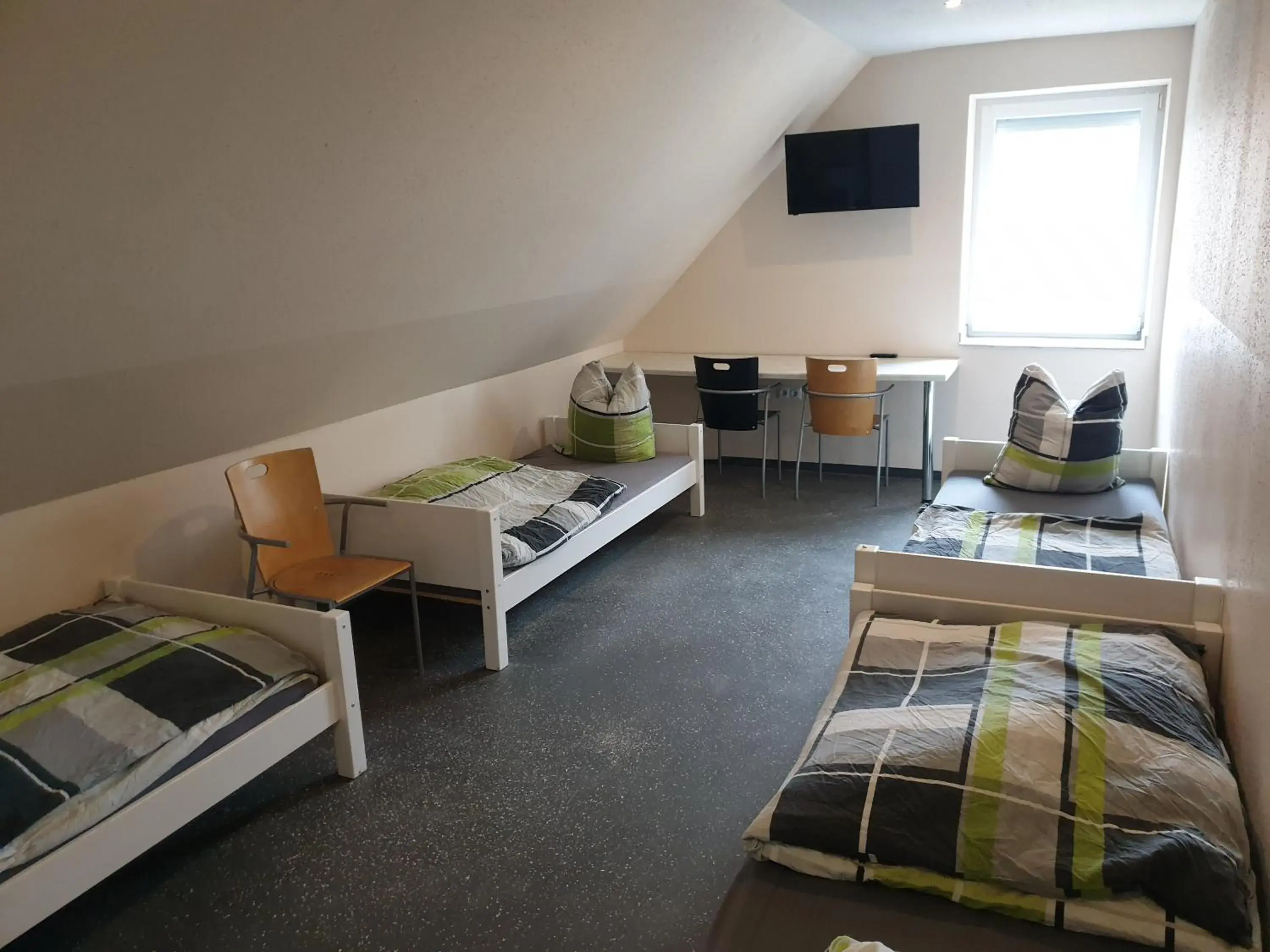 Triple Room with Shared Bathroom - single occupancy in Pension Citytravel Triple Room with Shared Bathroom - single occupancy in Pension Citytravel