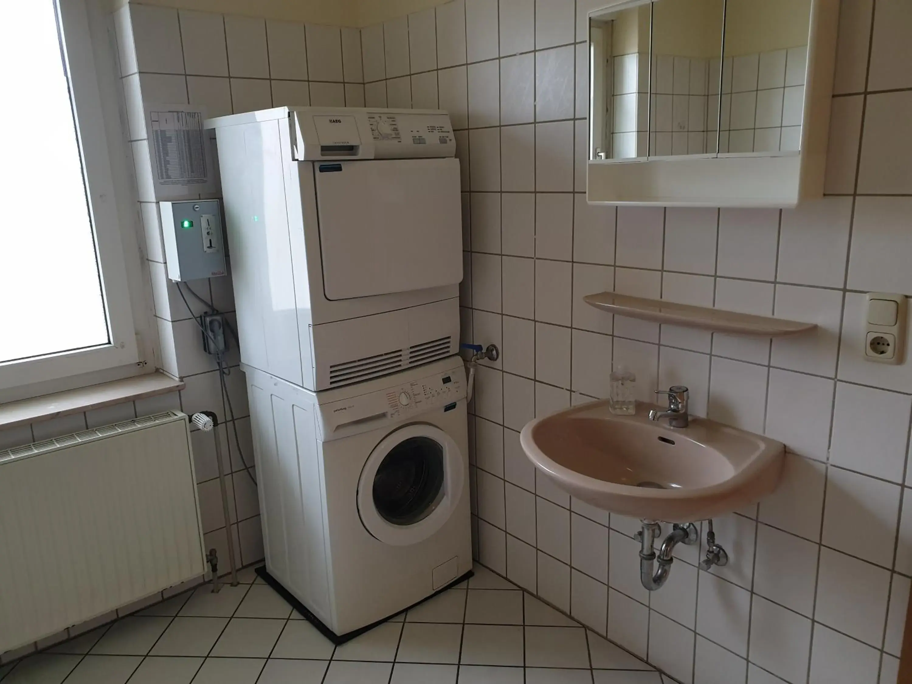 Twin Room with Shared Bathroom in Pension Citytravel Twin Room with Shared Bathroom in Pension Citytravel