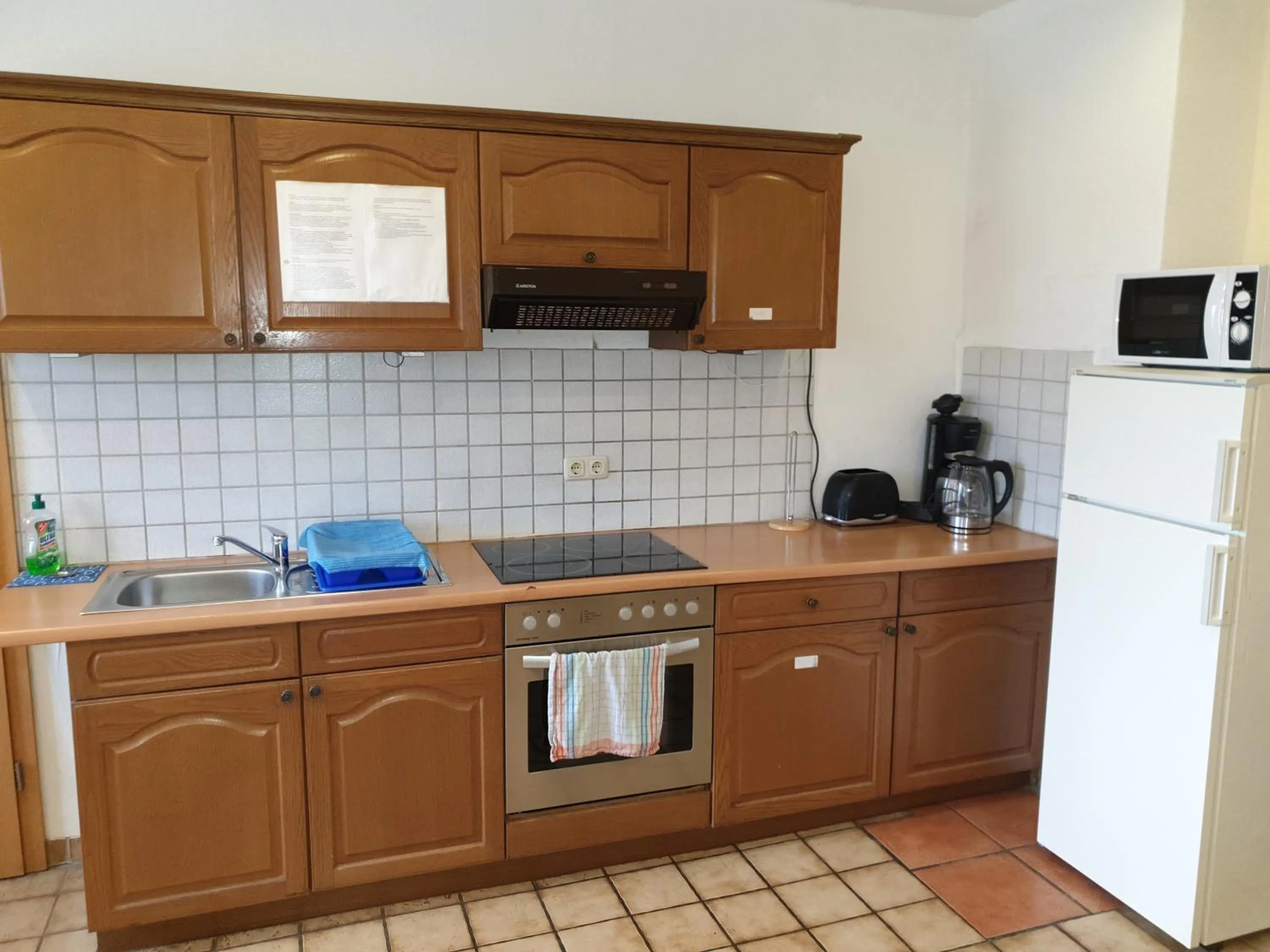 Kitchen or kitchenette in Pension Citytravel