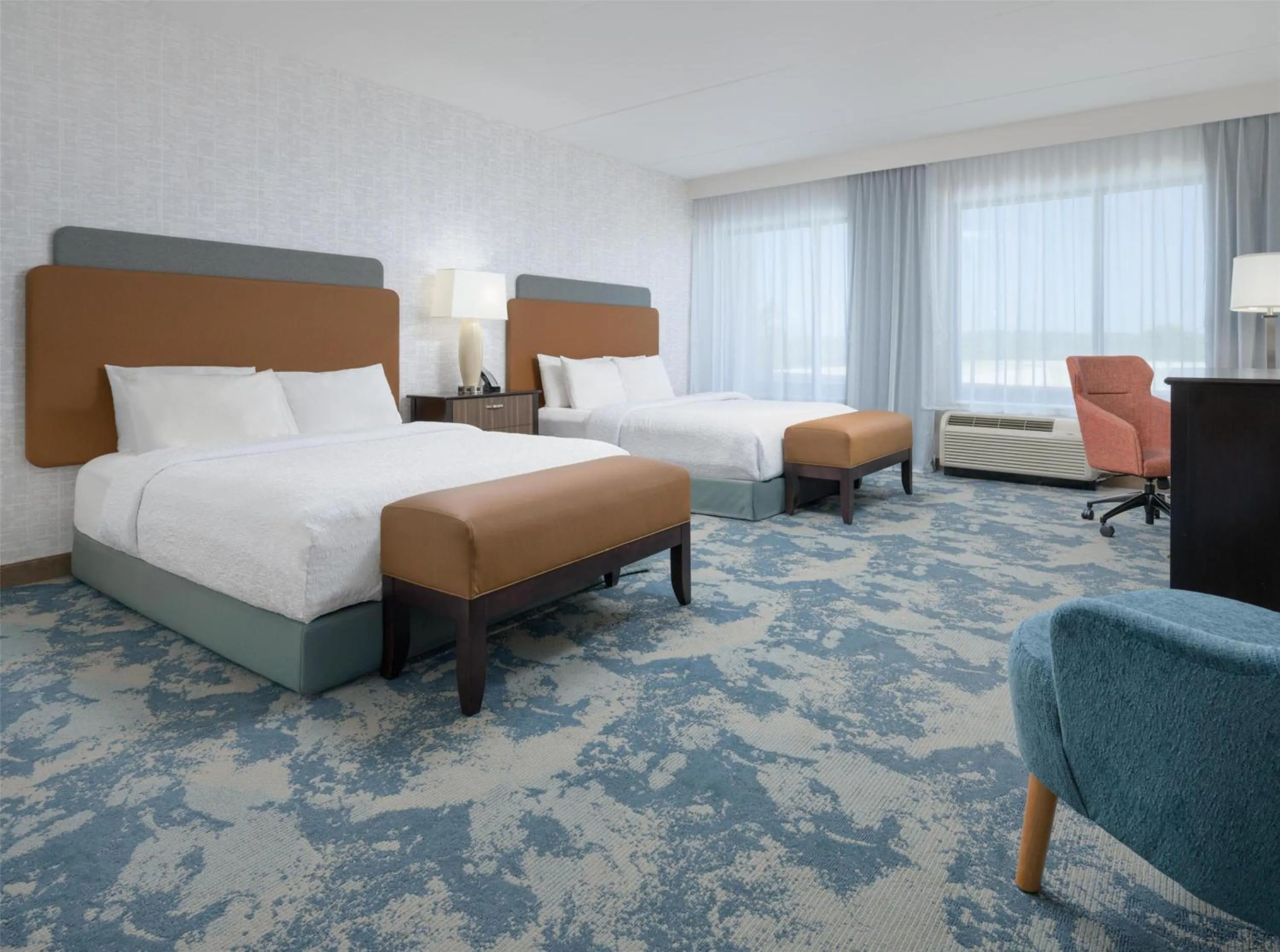 Bed in Hampton Inn & Suites Chattanooga/Hamilton Place