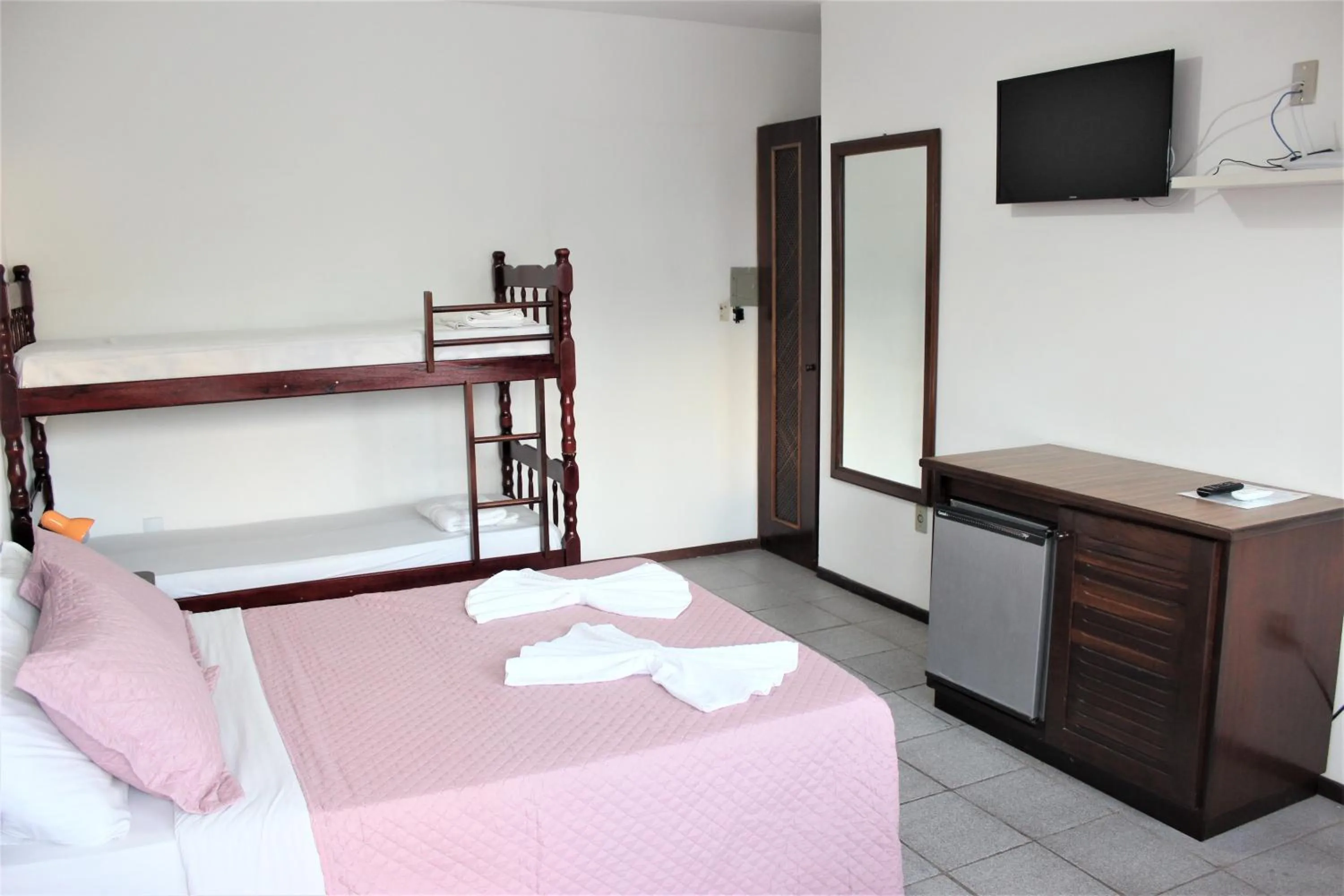 Bed in Hotel Bela Onda