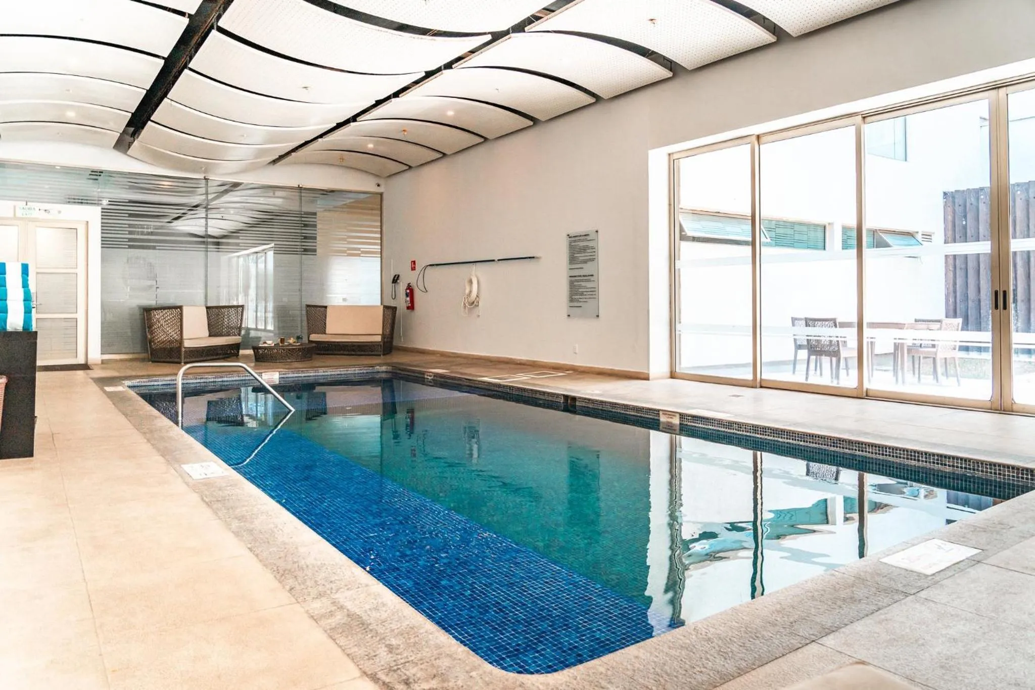 Swimming pool in Holiday Inn Guadalajara Patria-Universidad by IHG