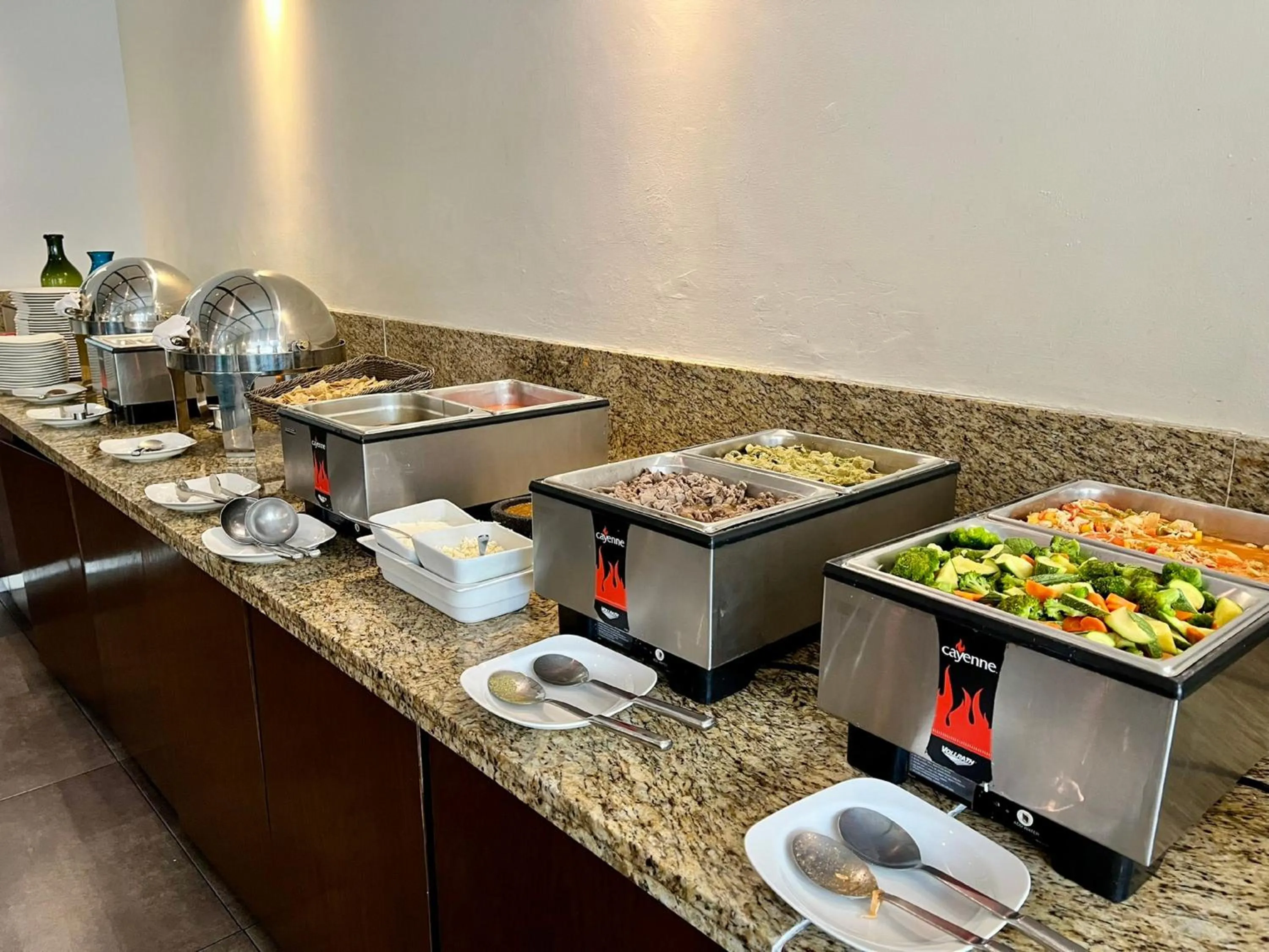 Breakfast in Holiday Inn Guadalajara Patria-Universidad by IHG