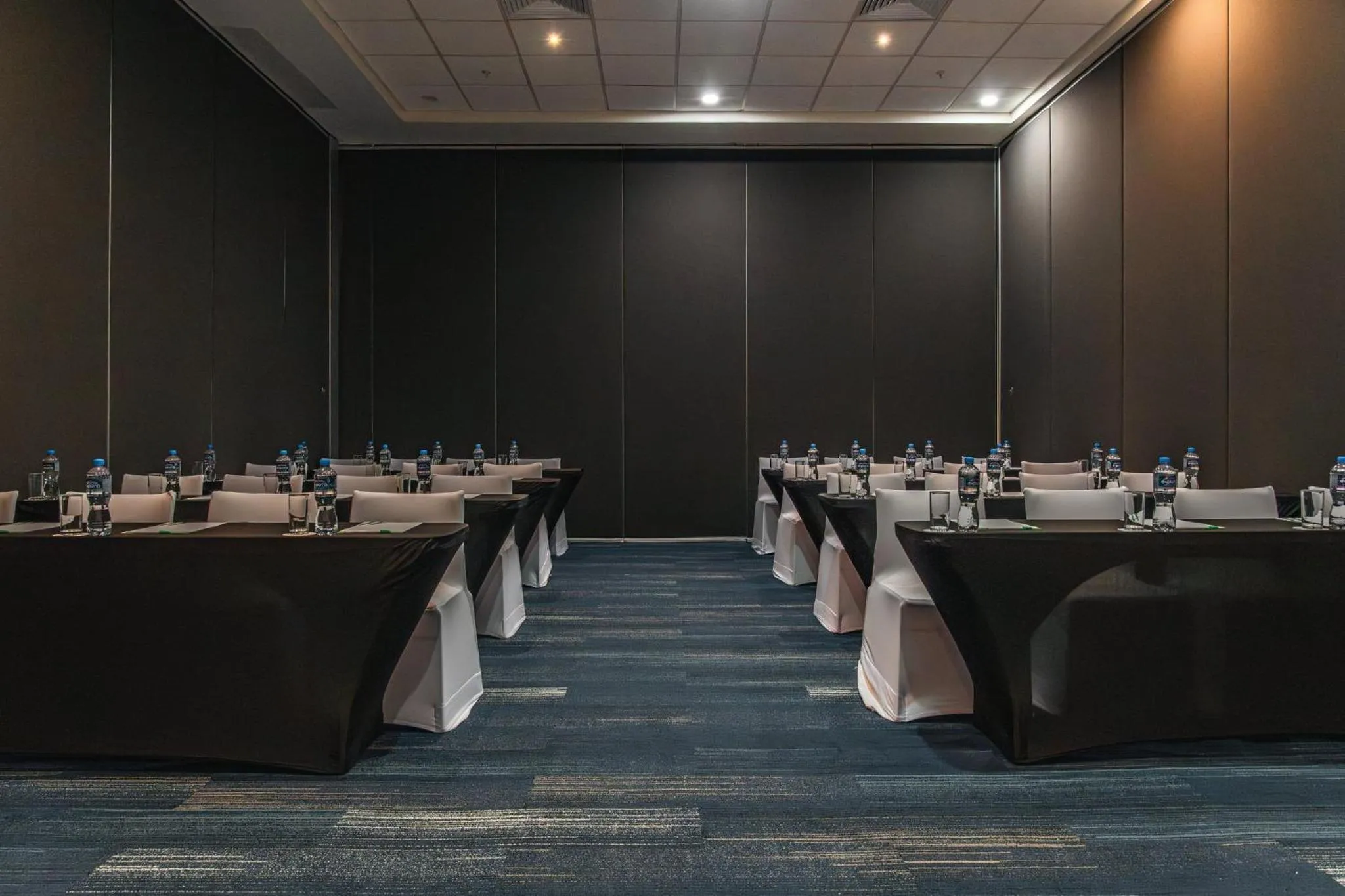 Meeting/conference room in Holiday Inn Guadalajara Patria-Universidad by IHG