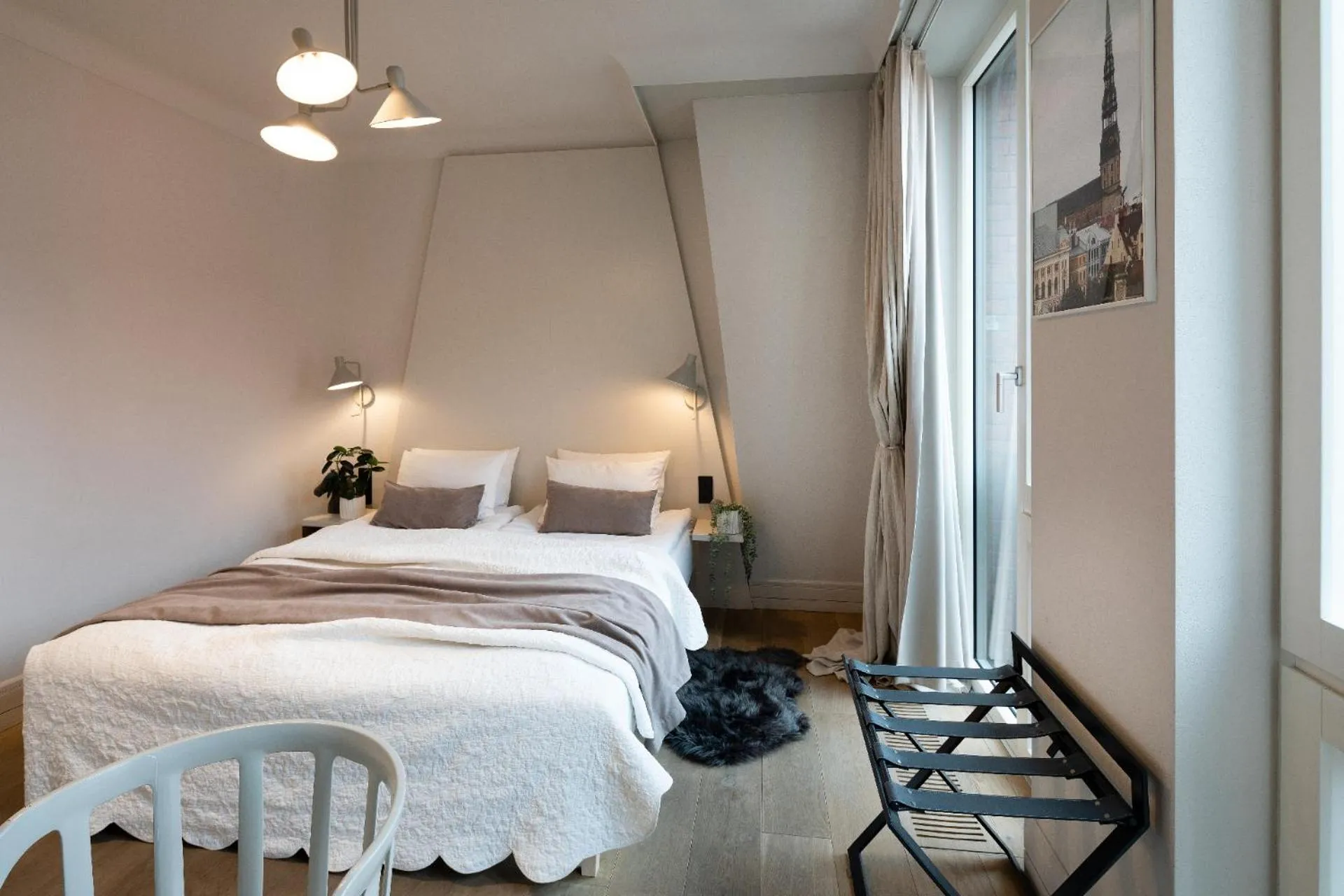 Bed in Redstone Apartments