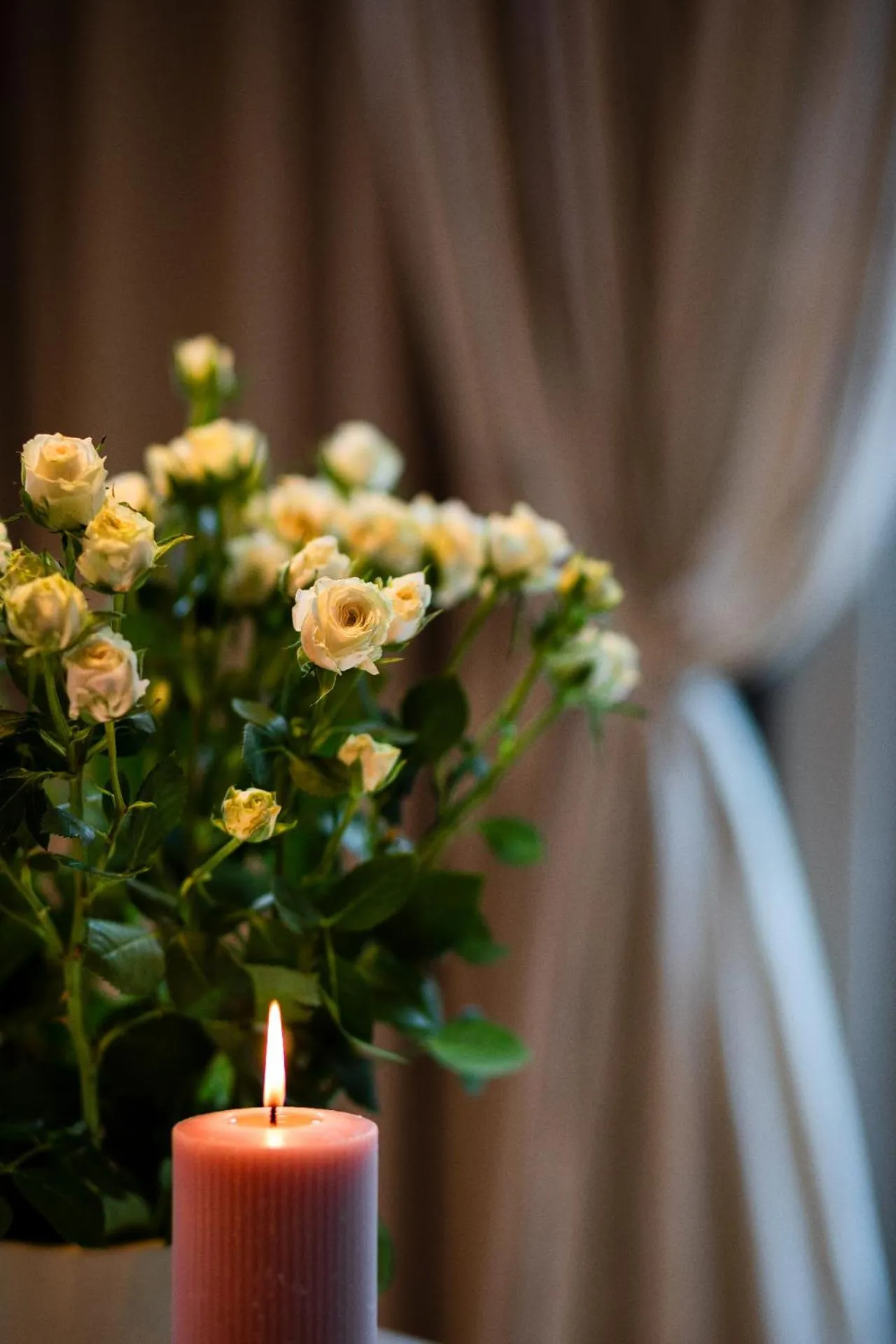 Decorative detail in Redstone Apartments