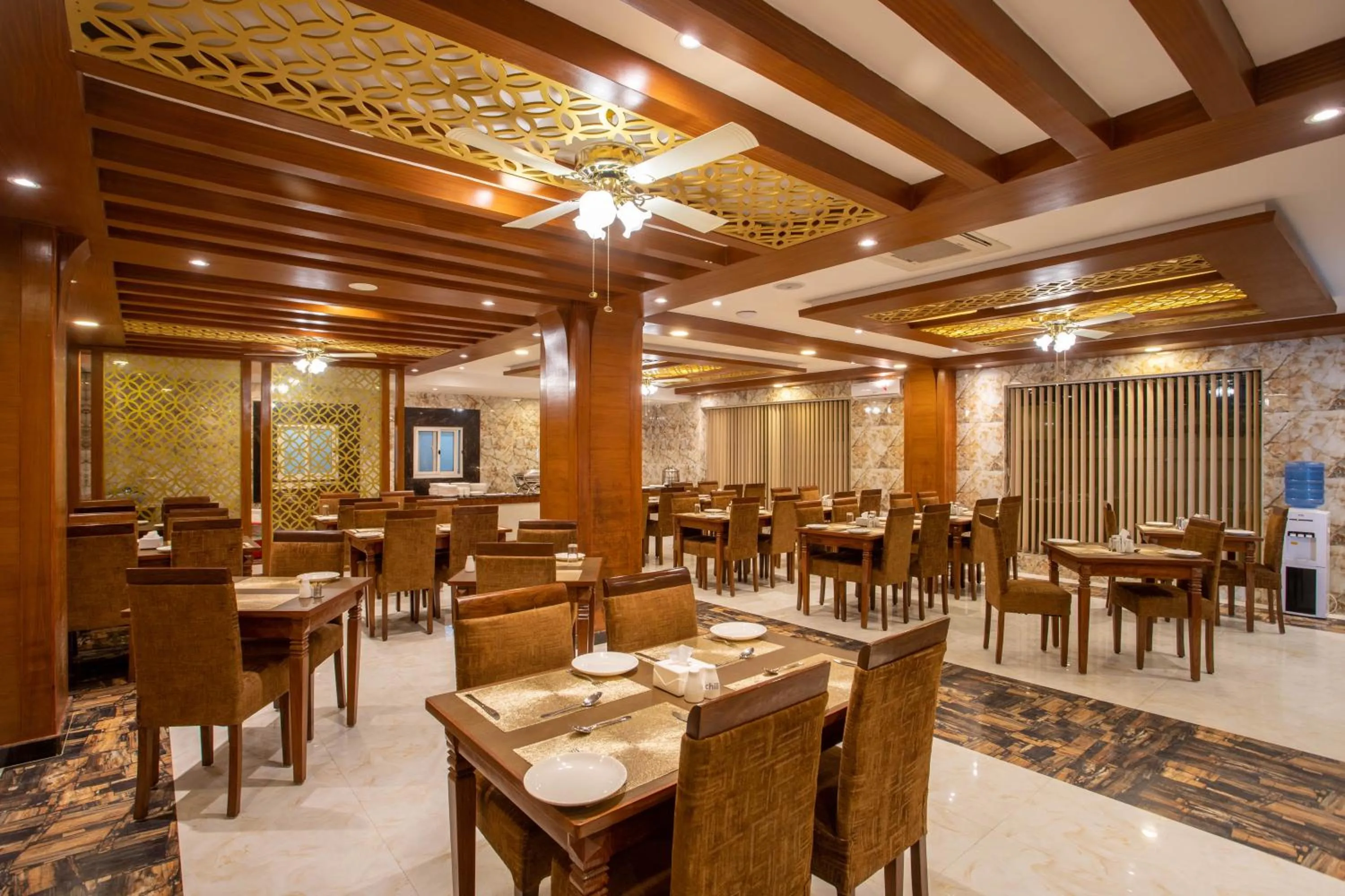 Restaurant/places to eat in Hotel Mahadev Inn Pokhara