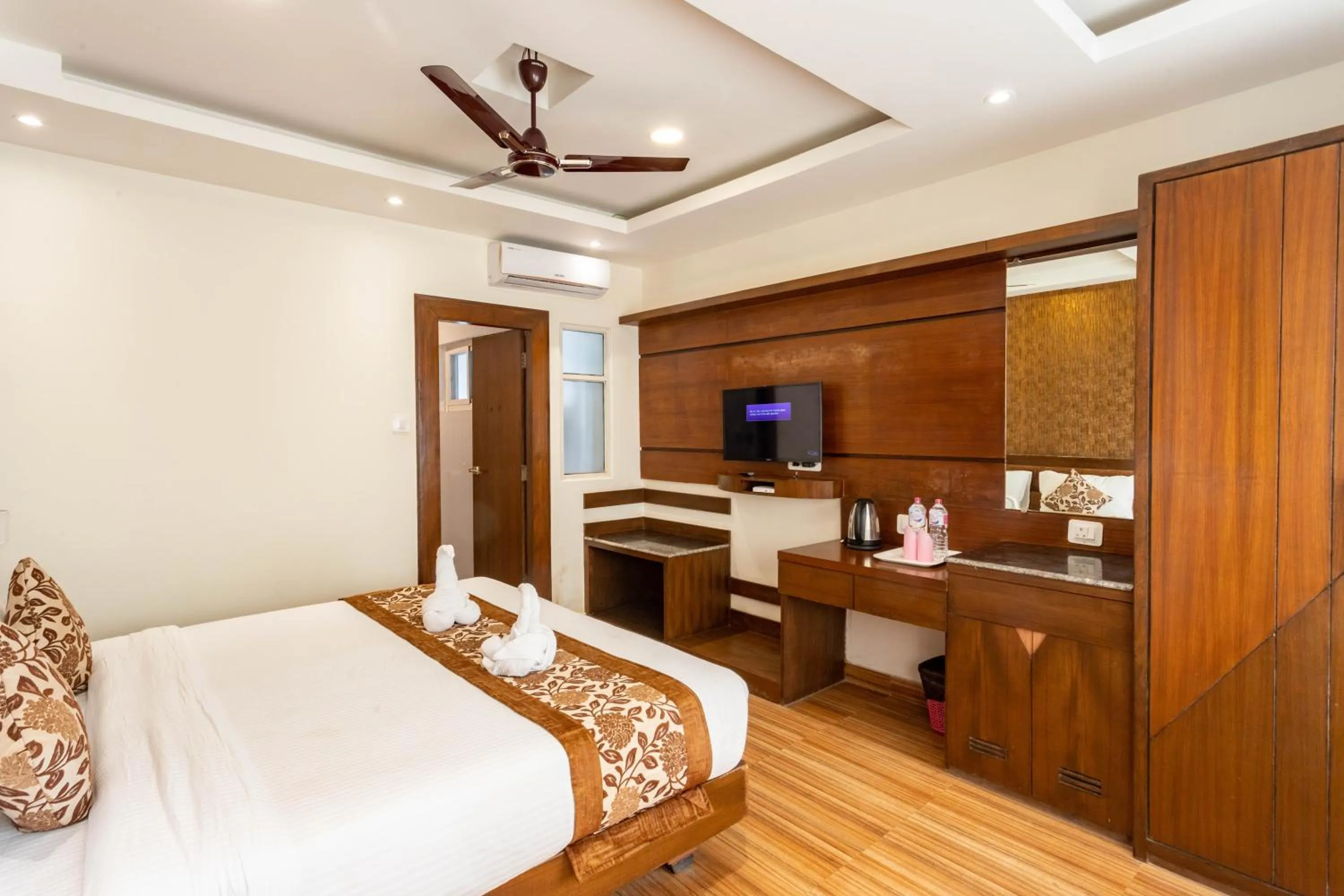 Photo of the whole room, Bed in Hotel Mahadev Inn Pokhara