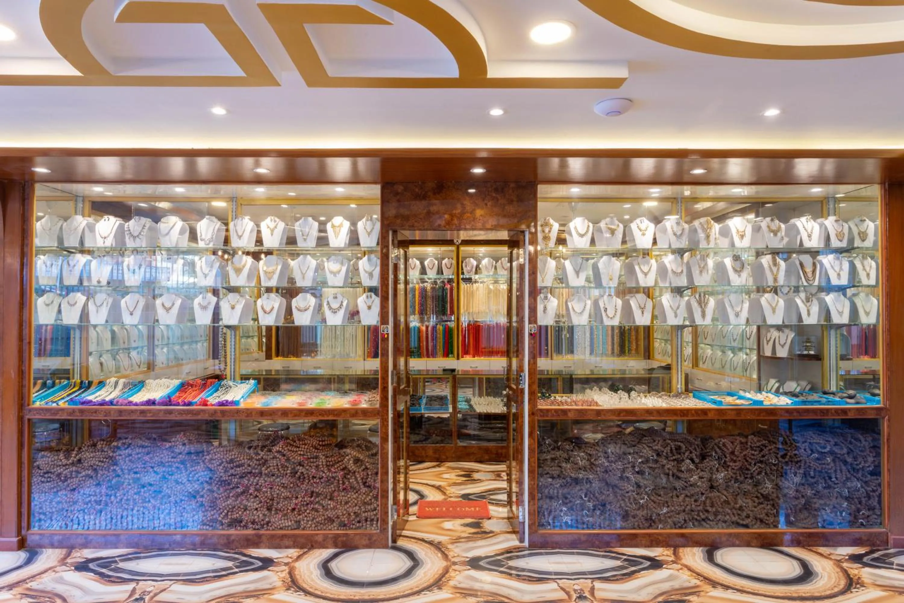 On-site shops in Hotel Mahadev Inn Pokhara