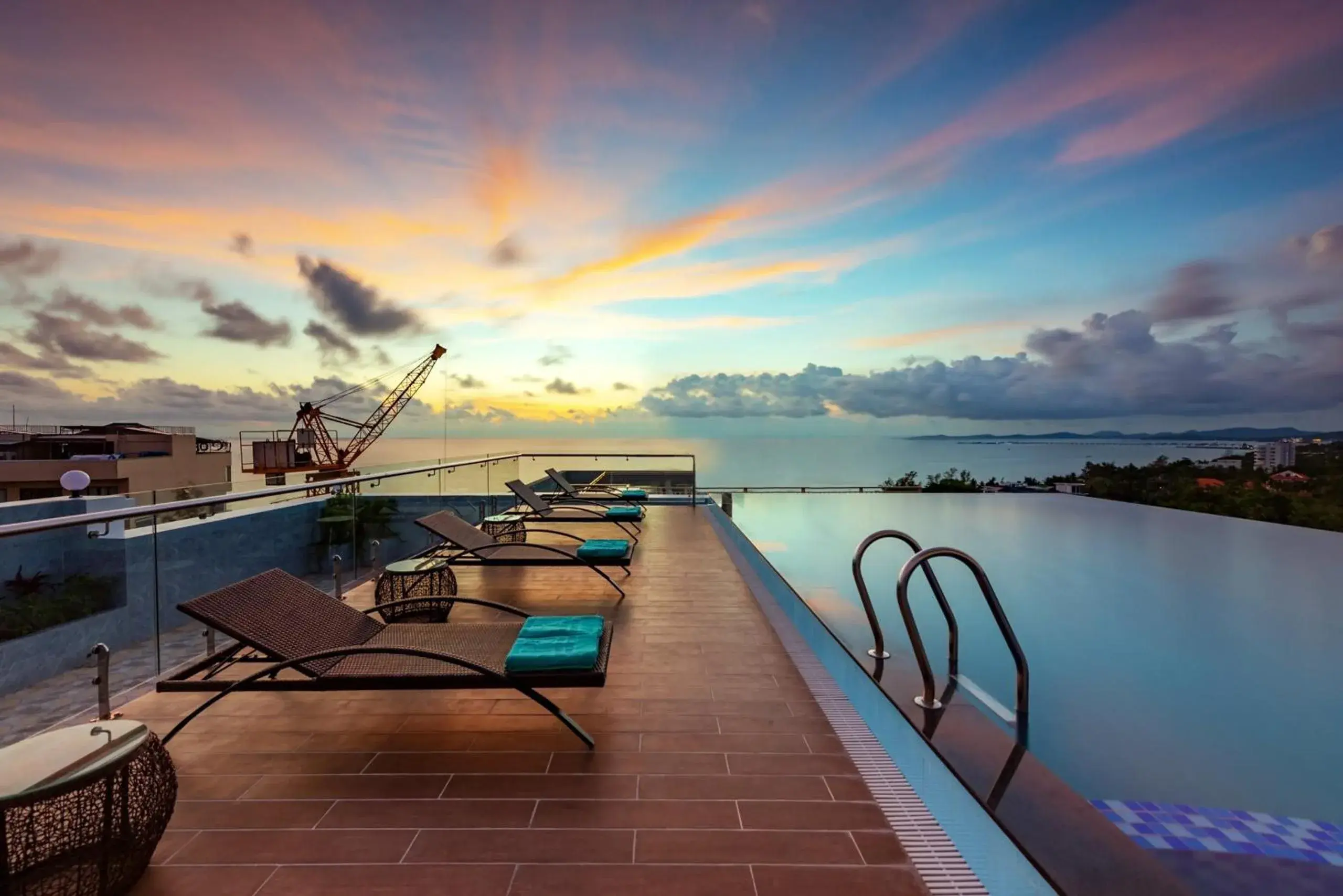 Sea view in NIGHT SEA HOTEL Sea view in NIGHT SEA HOTEL