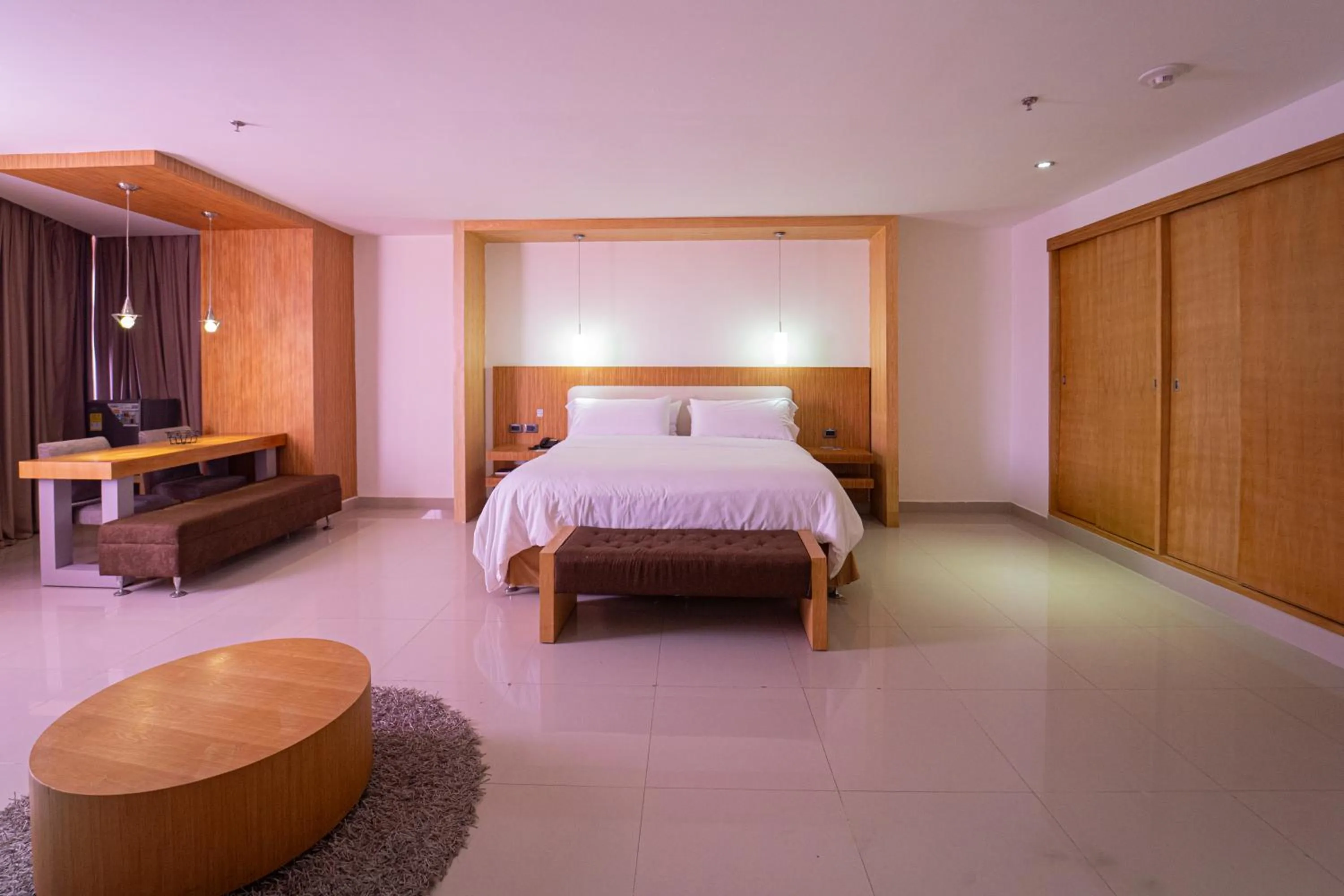 Hot Tub, Bed in Radisson Diamond Barranquilla