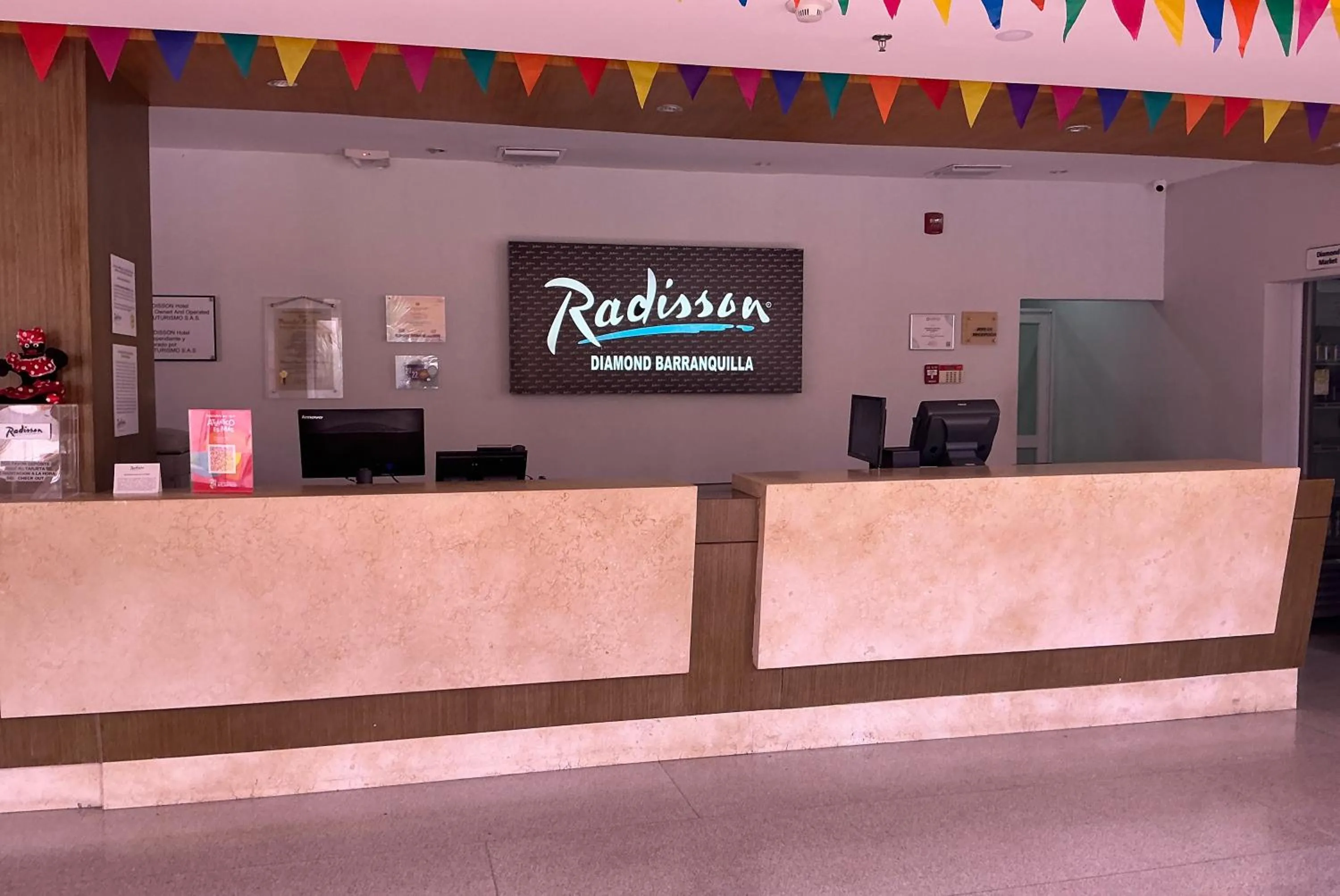 Lobby or reception in Radisson Diamond Barranquilla