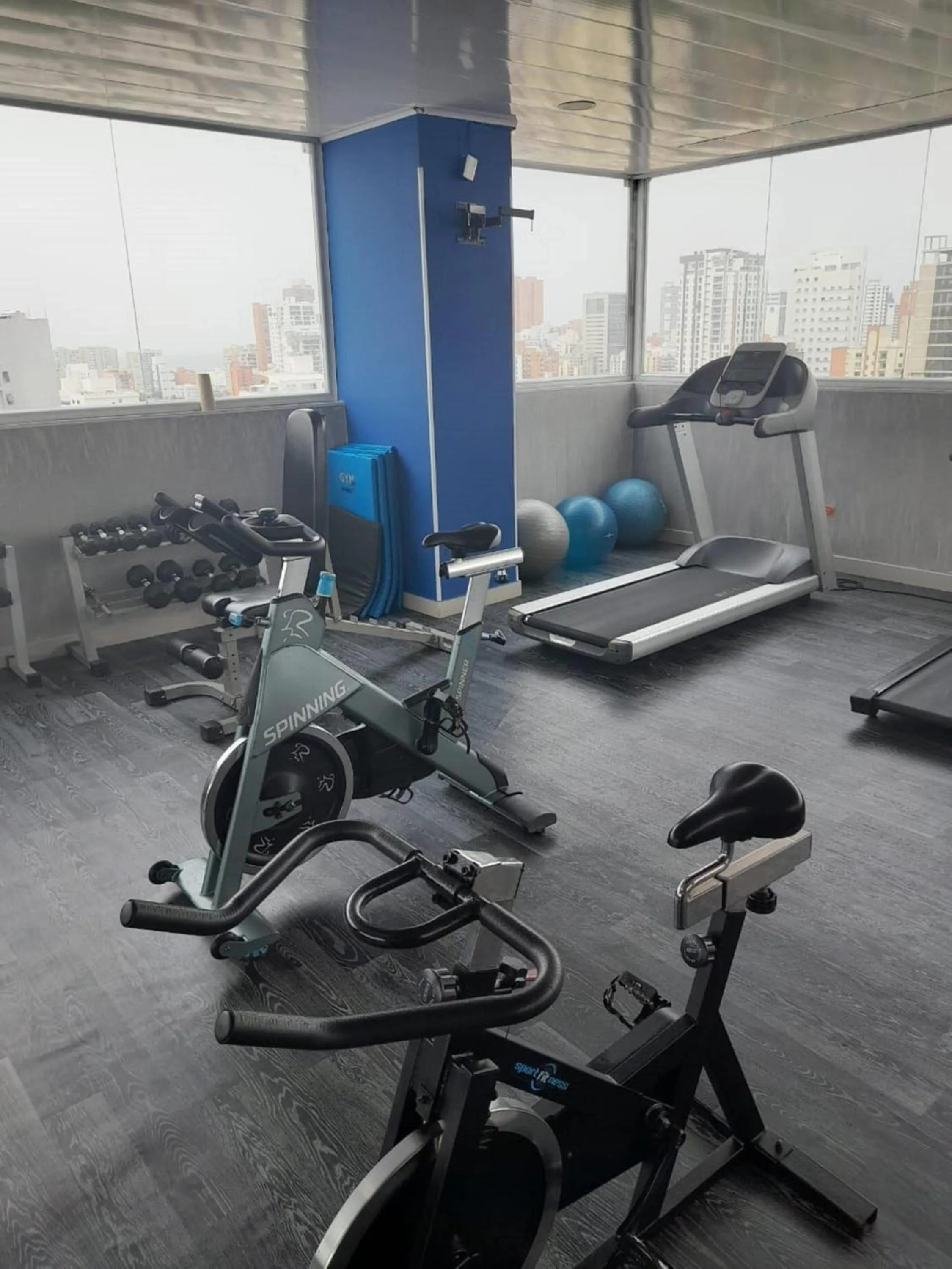 Fitness centre/facilities in Radisson Diamond Barranquilla