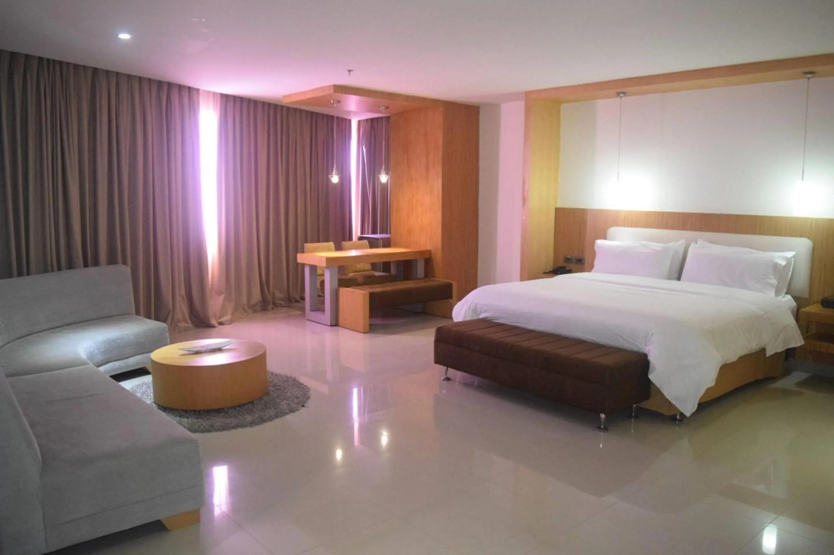Bedroom, Bed in Radisson Diamond Barranquilla