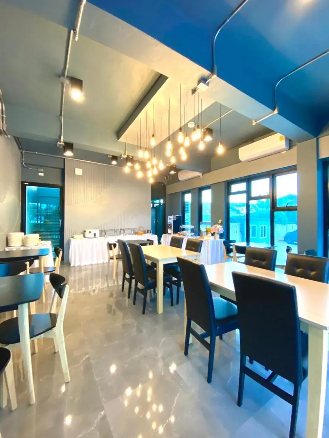 Restaurant/places to eat in ABIZZ Hotel KwanPhayao Restaurant/places to eat in ABIZZ Hotel KwanPhayao