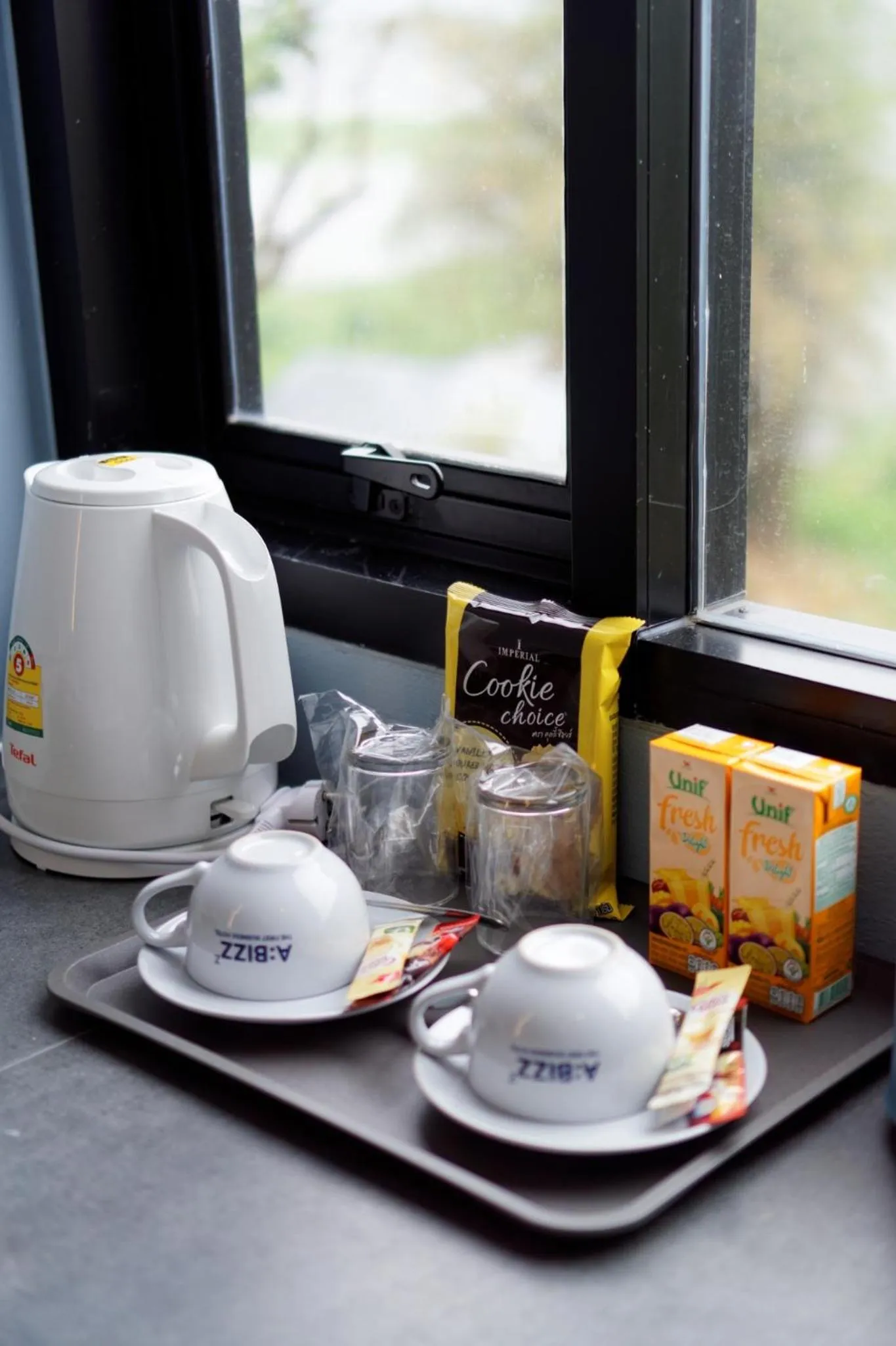 Coffee/tea facilities in ABIZZ Hotel KwanPhayao