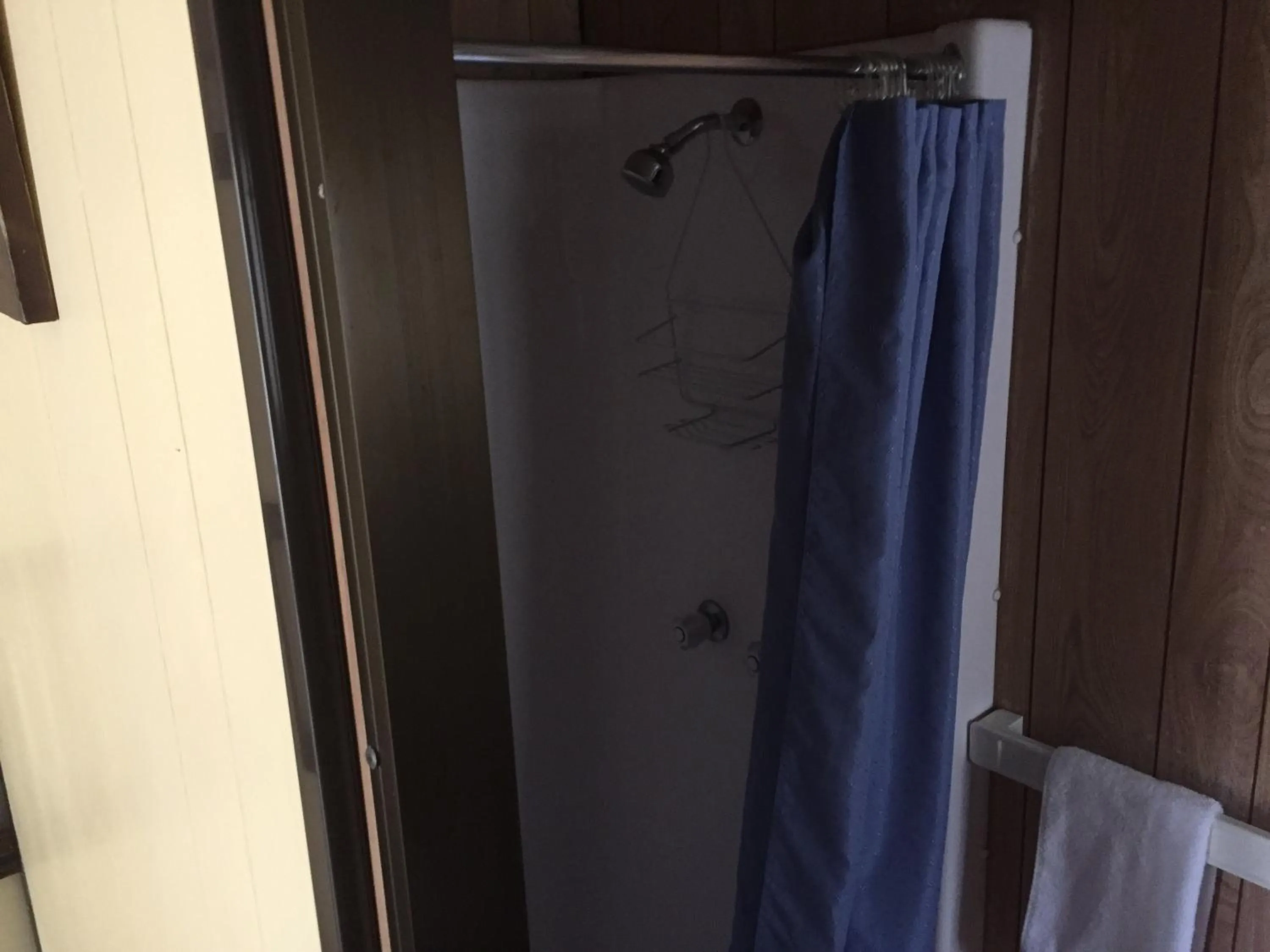 Bathroom in NRMA Yarrawonga Mulwala Holiday Park