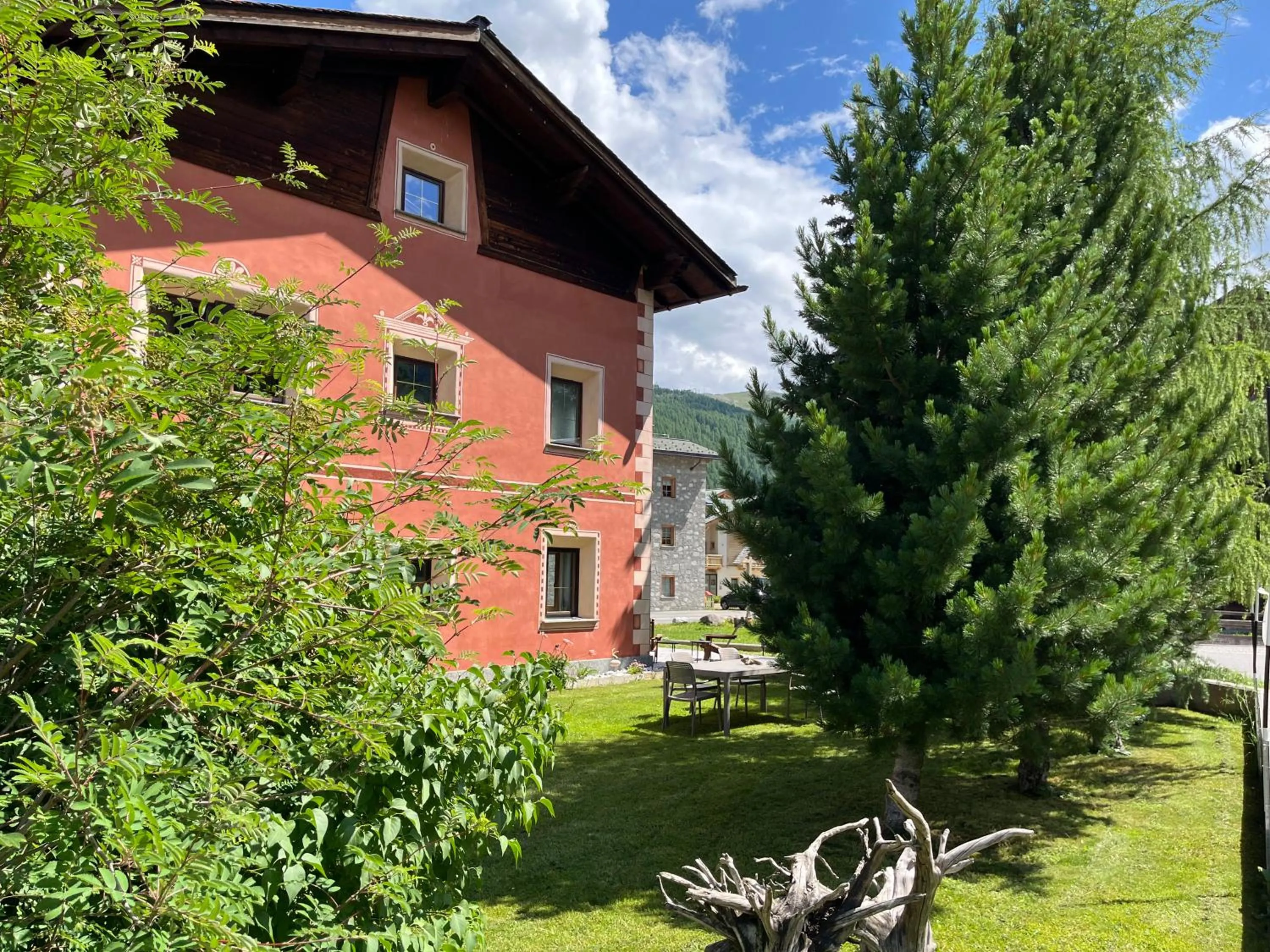 Property building in OpenSpace Livigno
