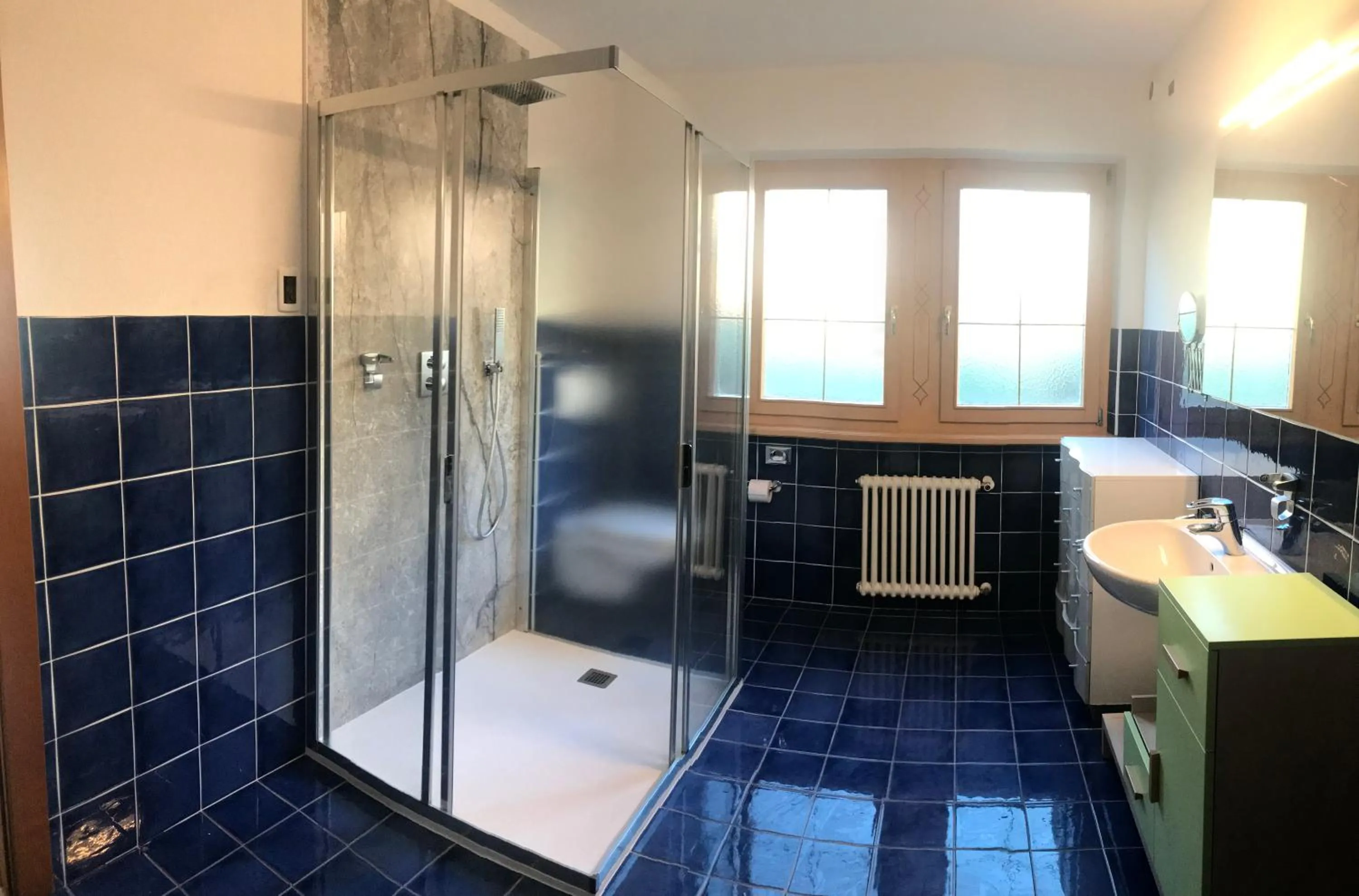 Shower in OpenSpace Livigno