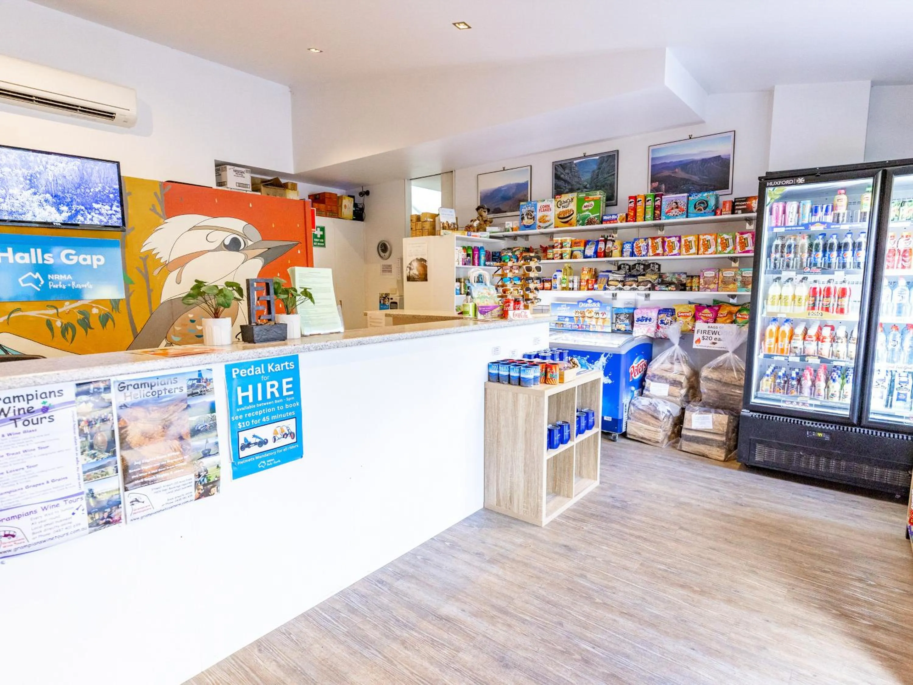 Supermarket/grocery shop in NRMA Halls Gap Holiday Park