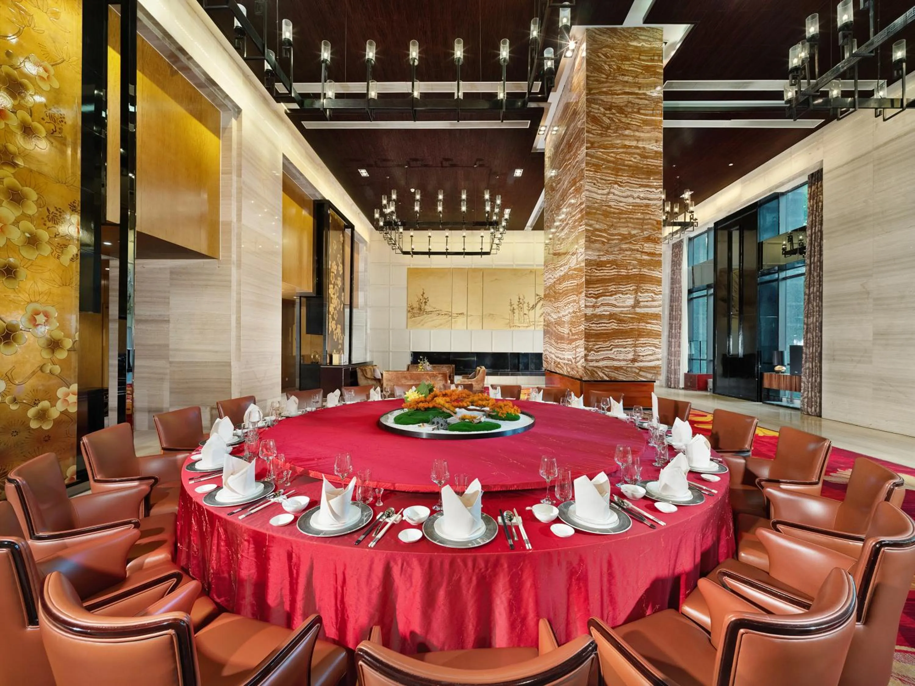 Restaurant/places to eat in Crowne Plaza Chengdu West by IHG