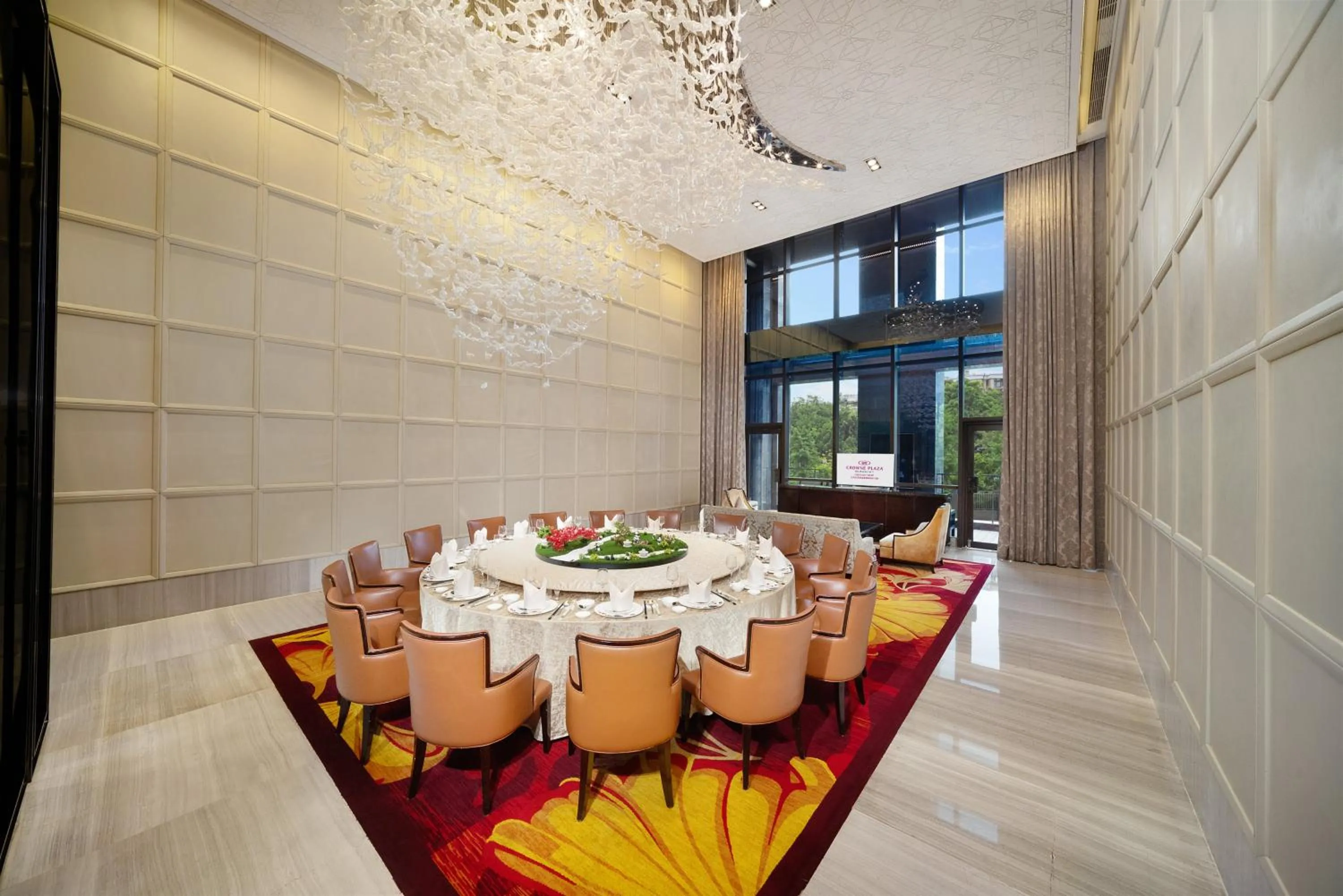 Restaurant/places to eat in Crowne Plaza Chengdu West by IHG