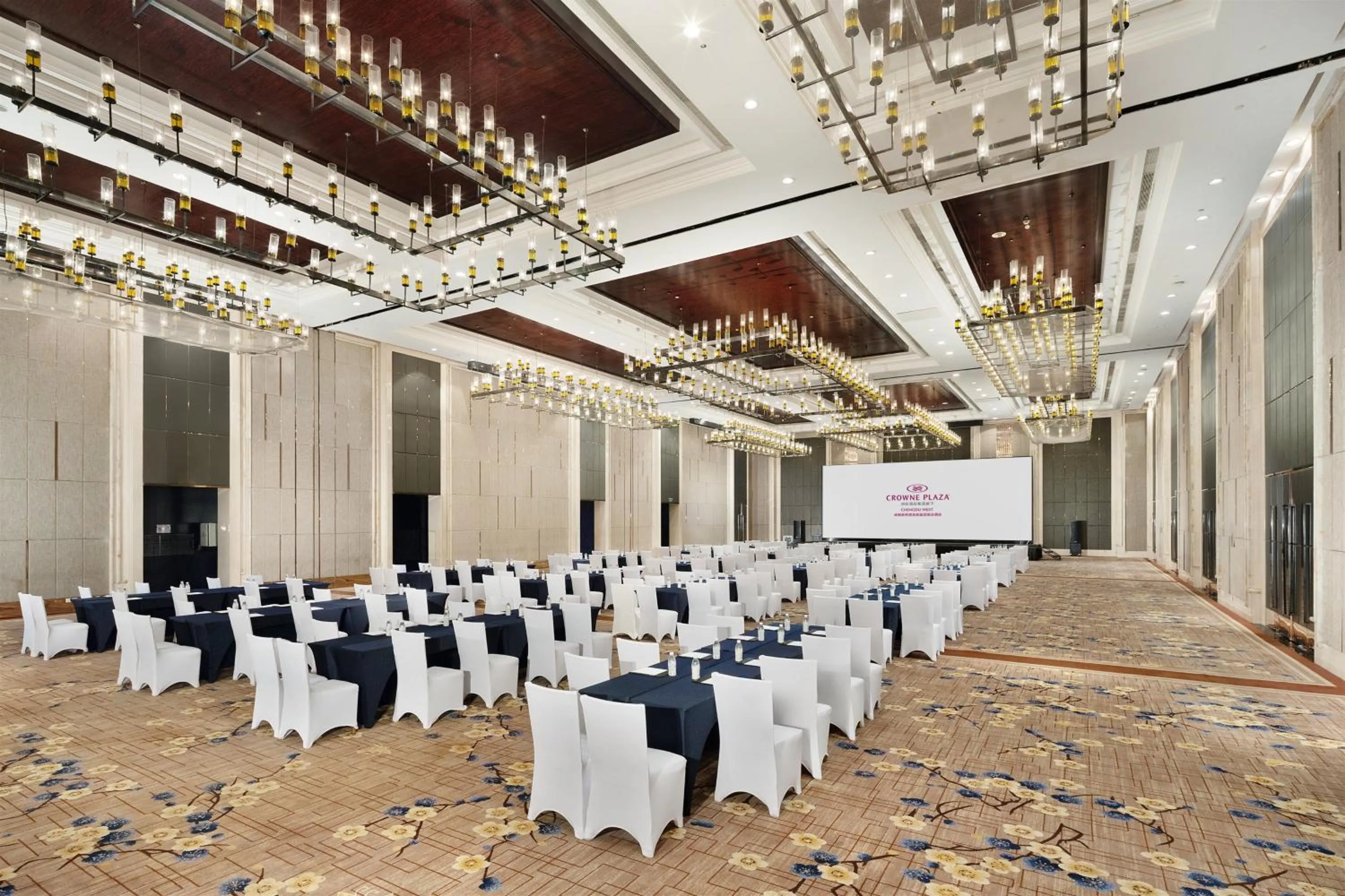 Banquet/Function facilities in Crowne Plaza Chengdu West by IHG