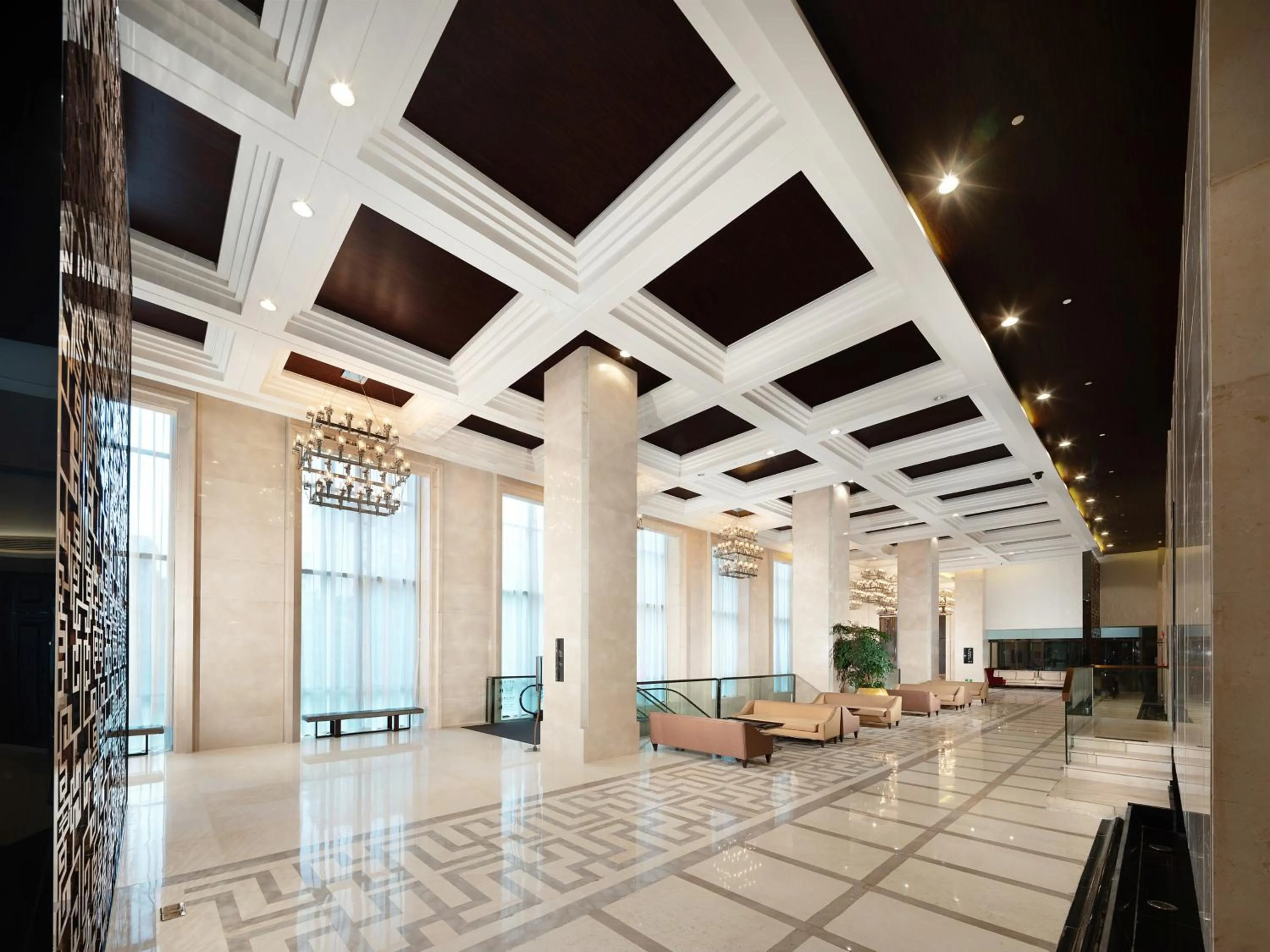 Seating area in Crowne Plaza Chengdu West by IHG