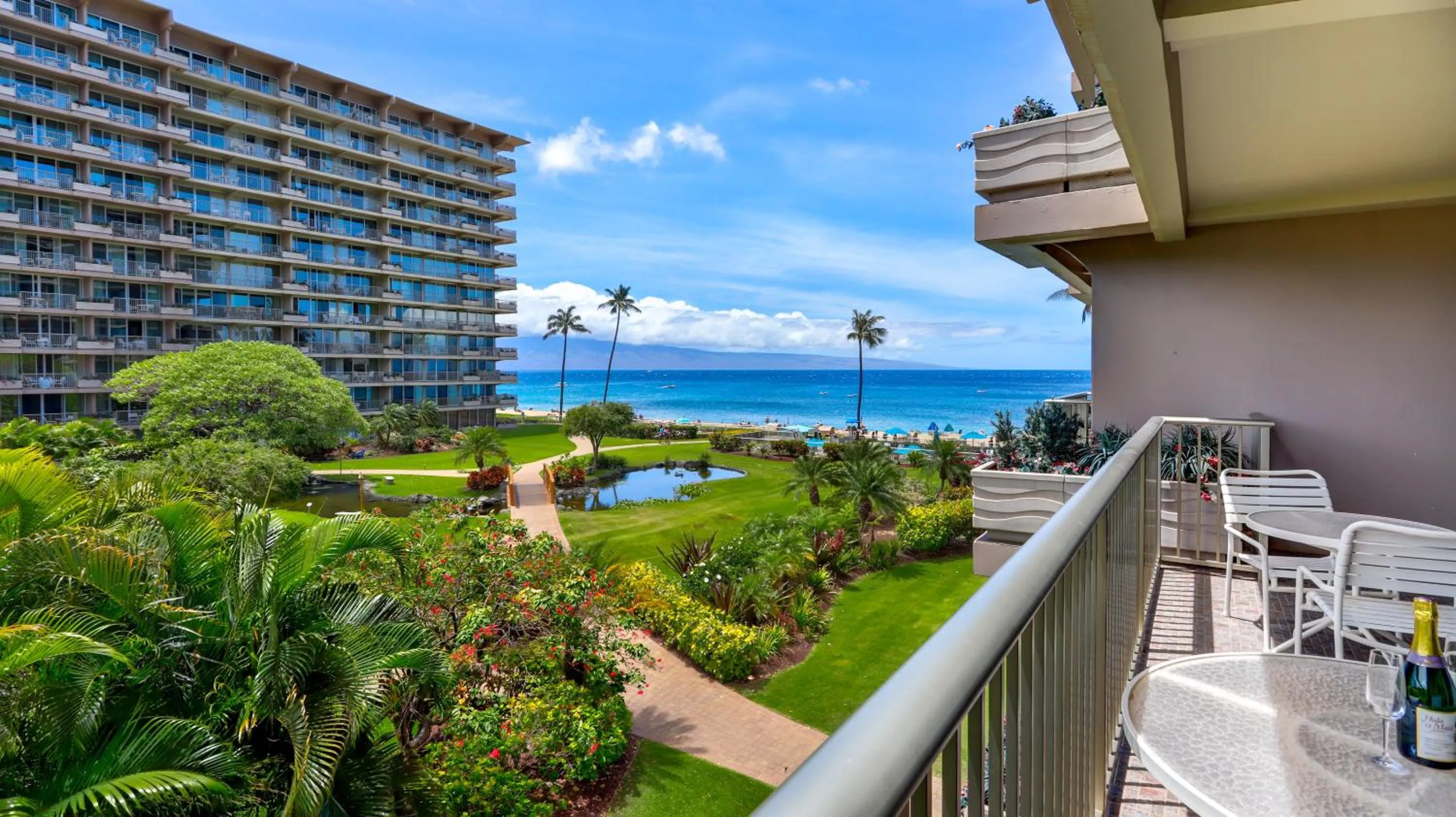 Maui Westside Presents- The Whaler 319