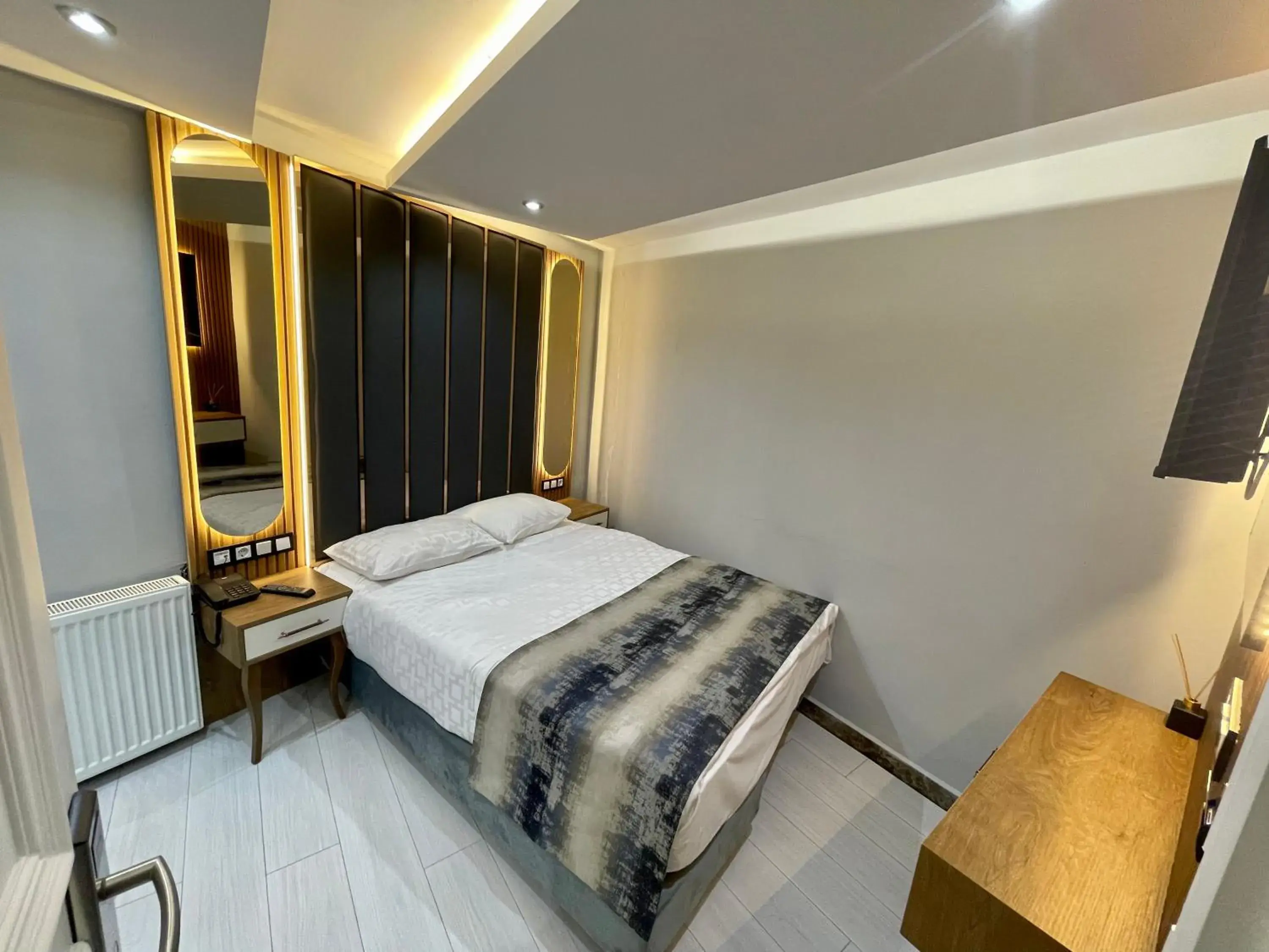 Bed in Crowned Hotel Bed in Crowned Hotel