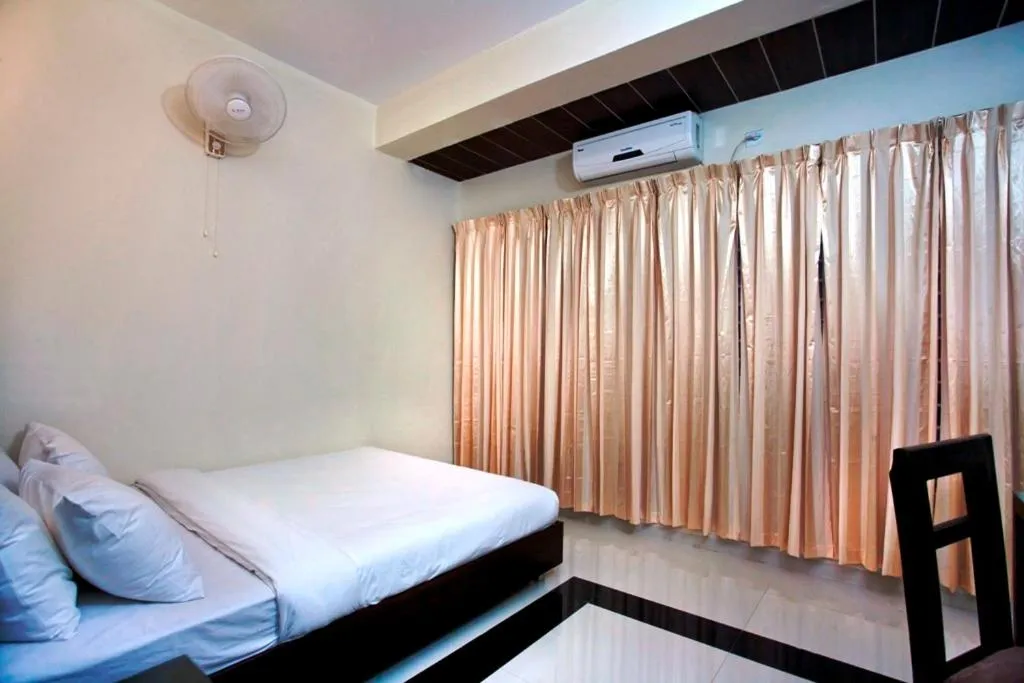 Bed in Hotel Holy Gate